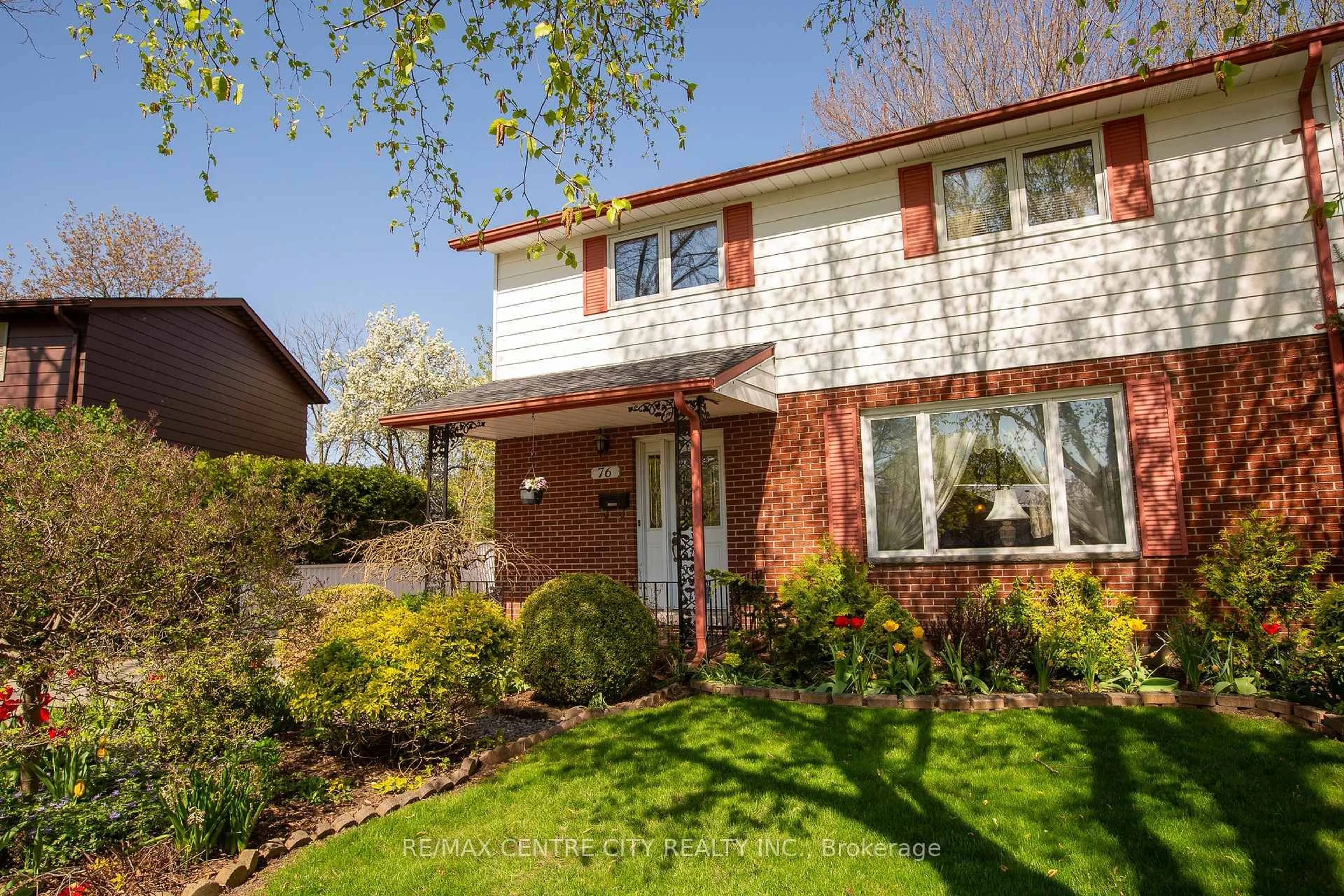 Home with brick exterior material, street for 76 Antrim Cres, London South Ontario N6E 1G8