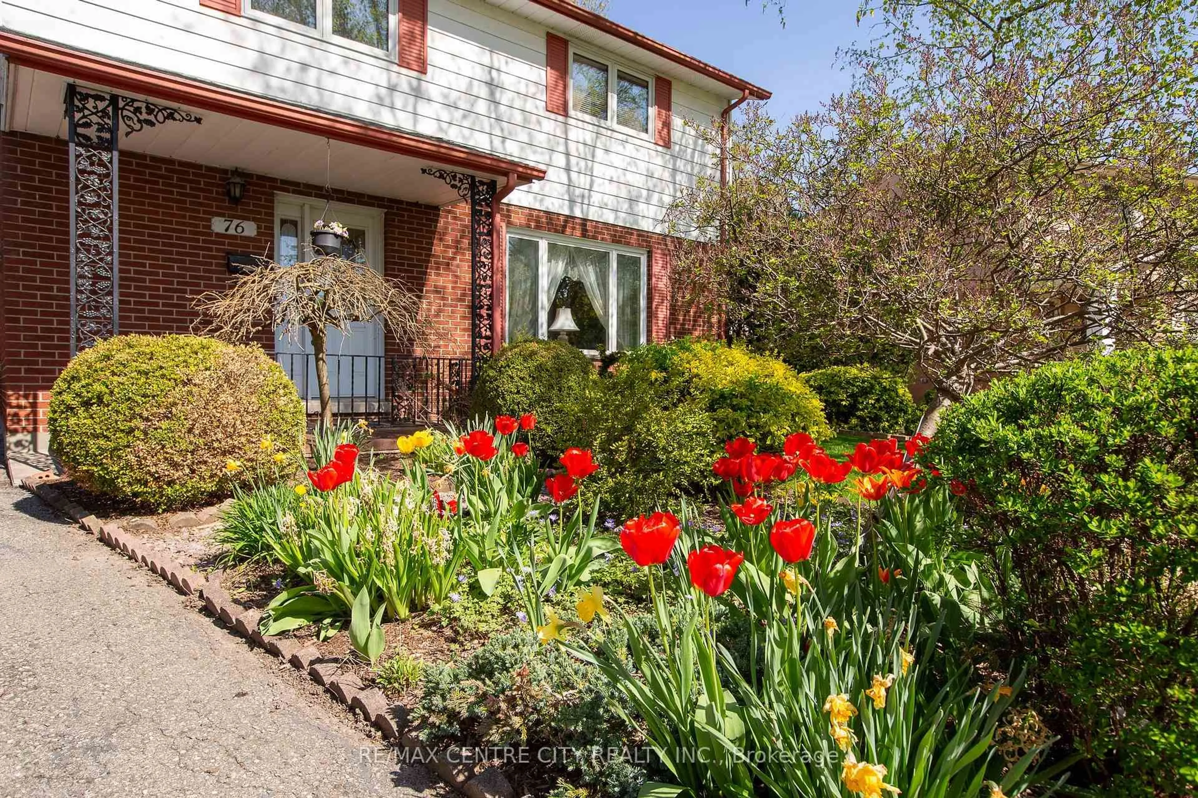 Home with brick exterior material, street for 76 Antrim Cres, London South Ontario N6E 1G8