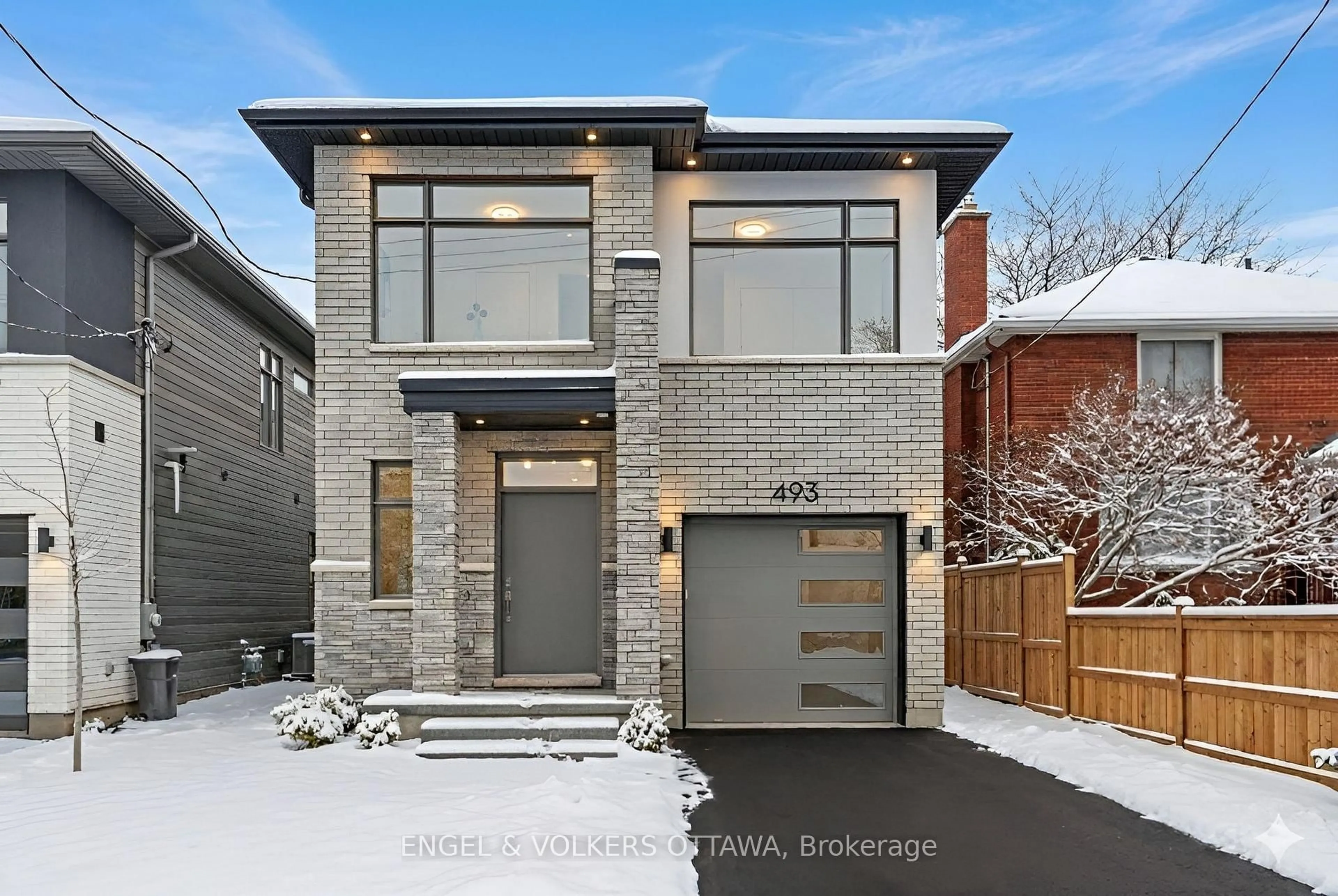 Home with brick exterior material, street for 493 Highcroft Ave, Ottawa Ontario K1Z 5J3