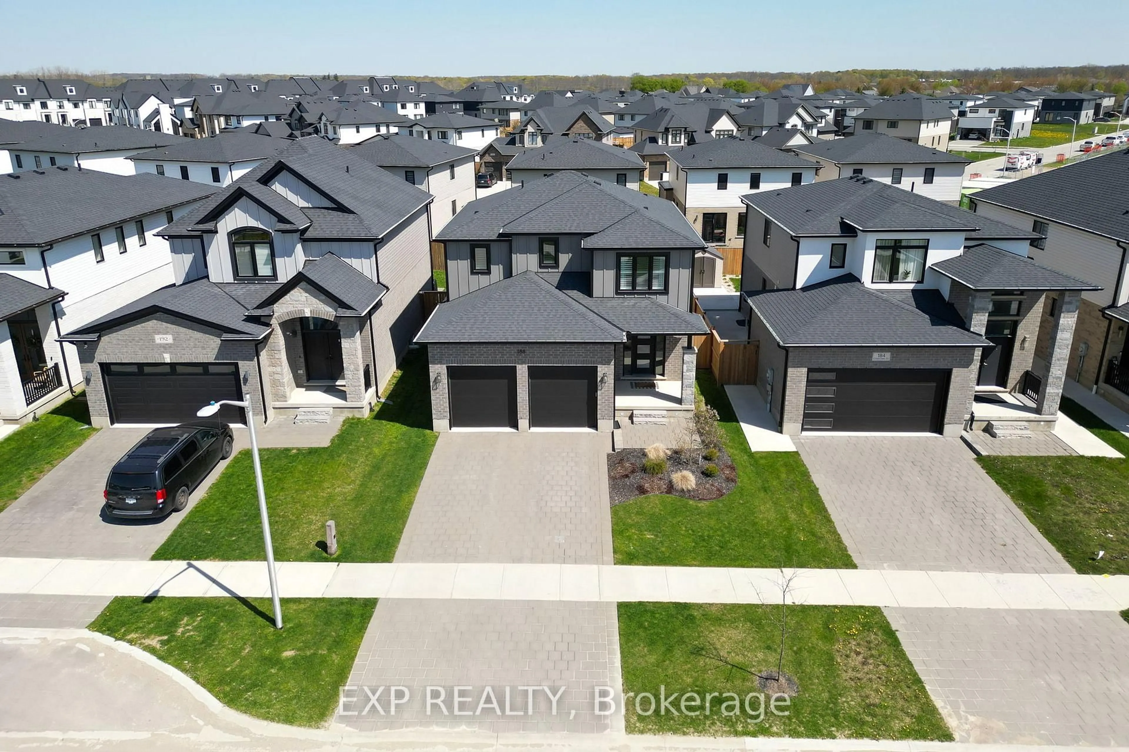 A pic from outside/outdoor area/front of a property/back of a property/a pic from drone, street for 188 Crestview Dr, Middlesex Centre Ontario N0L 1R0