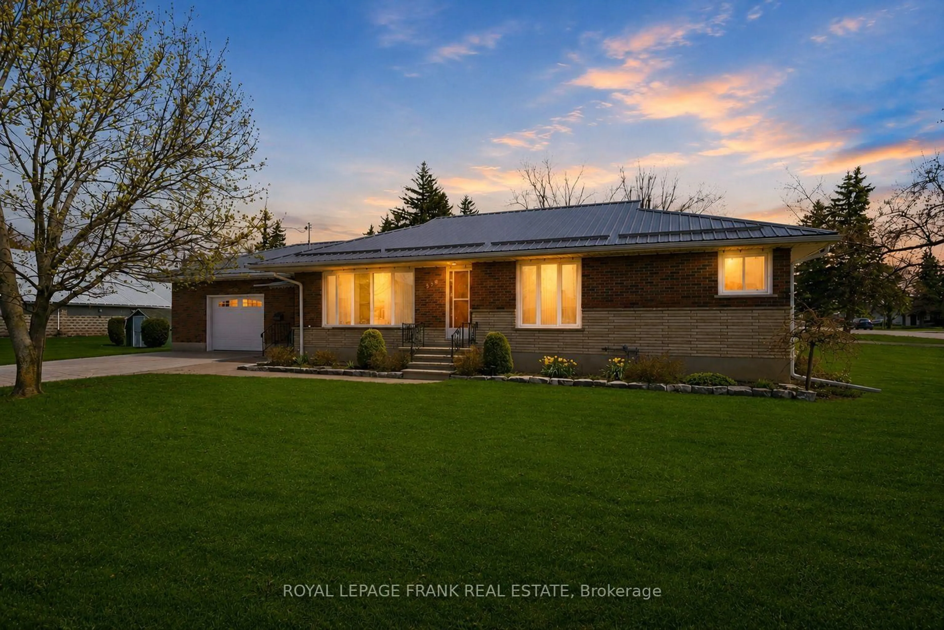 Home with brick exterior material, street for 958 Eldon Rd, Kawartha Lakes Ontario K0M 2M0