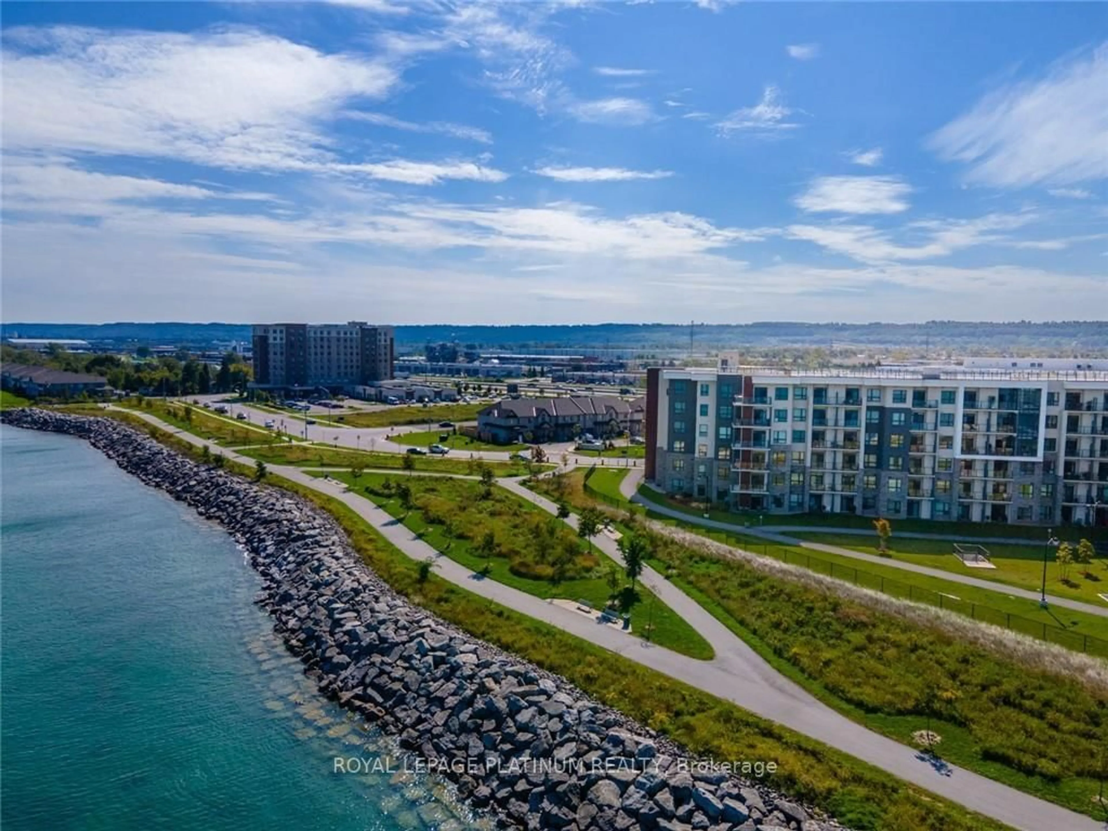 A pic from outside/outdoor area/front of a property/back of a property/a pic from drone, water/lake/river/ocean view for 125 Shoreview Pl #233, Hamilton Ontario L8E 0K3