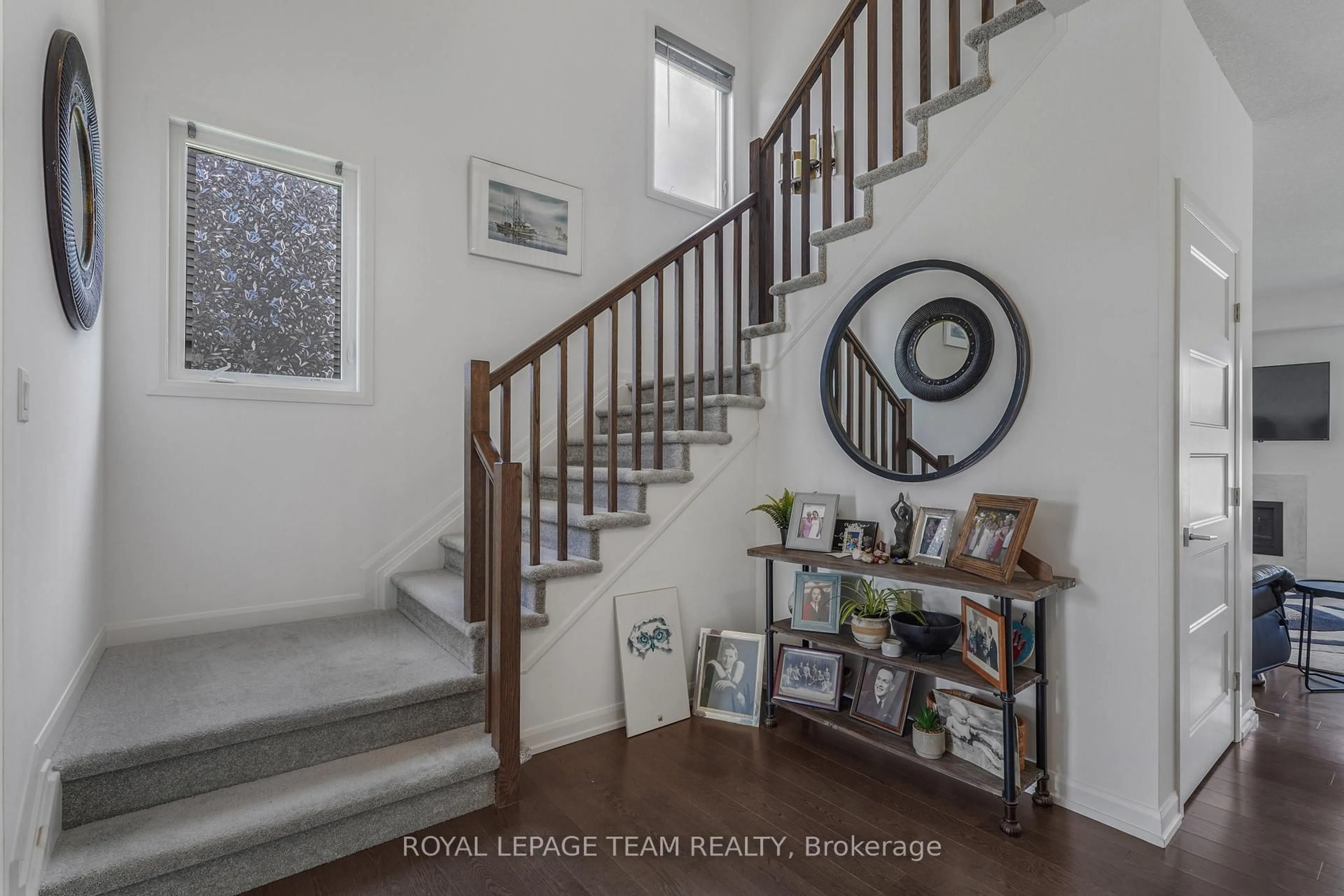 Stairs for 376 Sterling Ave, Clarence-Rockland Ontario K4K 0L4