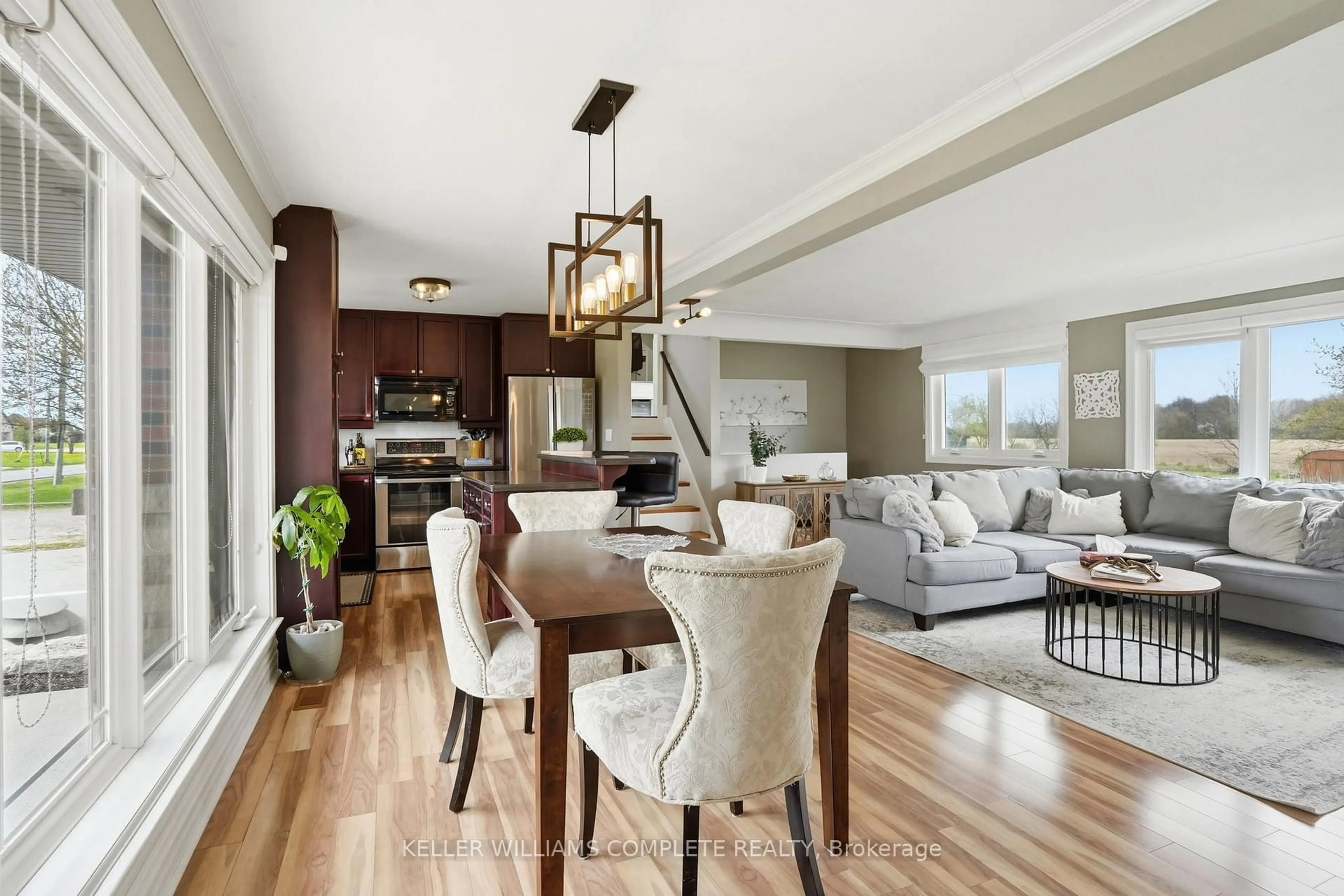 Open concept kitchen, wood/laminate floor for 533 Woodburn Rd, Hamilton Ontario L0R 1P0