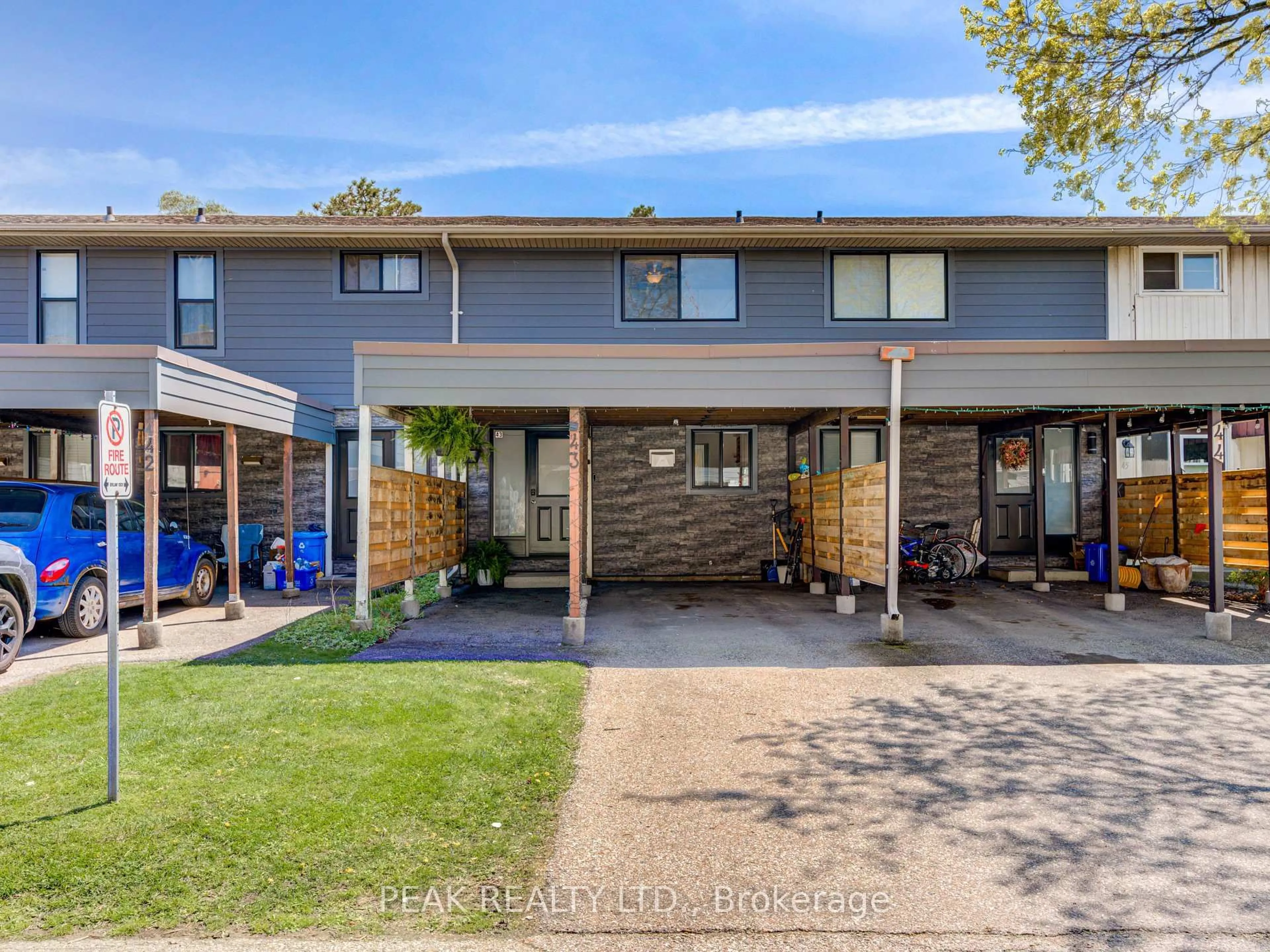 Unknown for 135 Chalmers St #43, Cambridge Ontario N1R 6M2