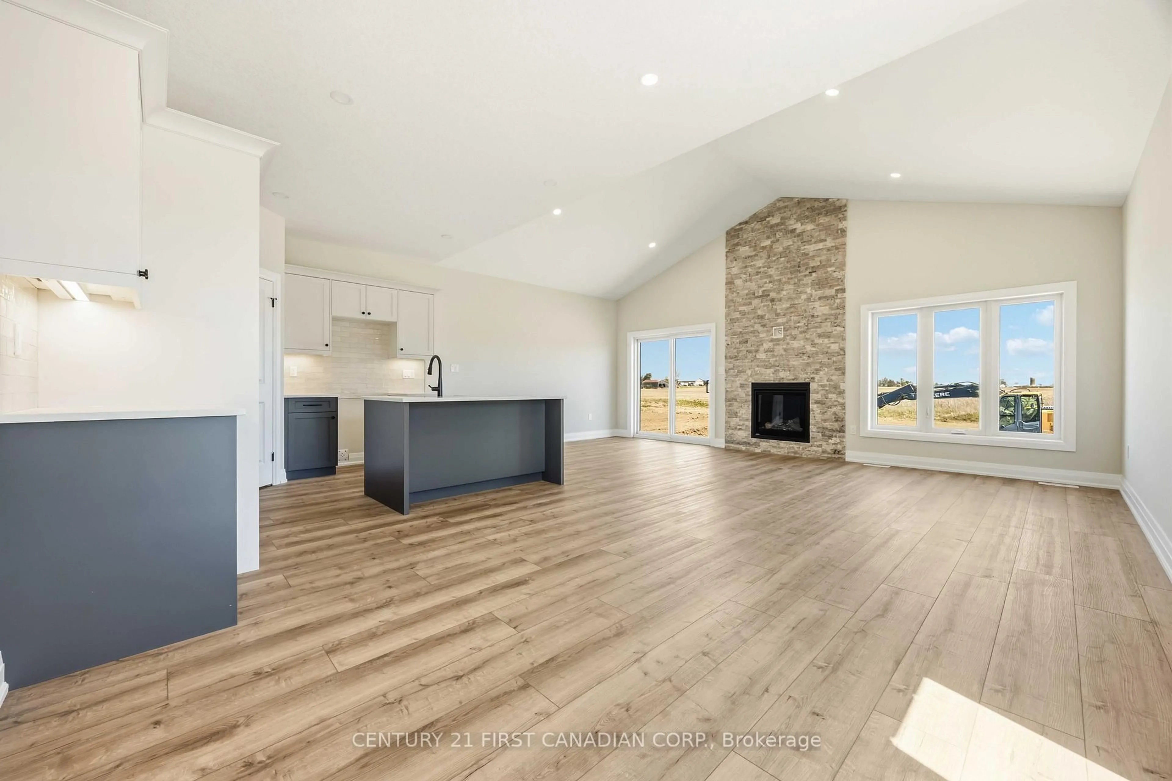 Open concept kitchen, unknown for 644 Ketter Way, Plympton-Wyoming Ontario N0N 1T0