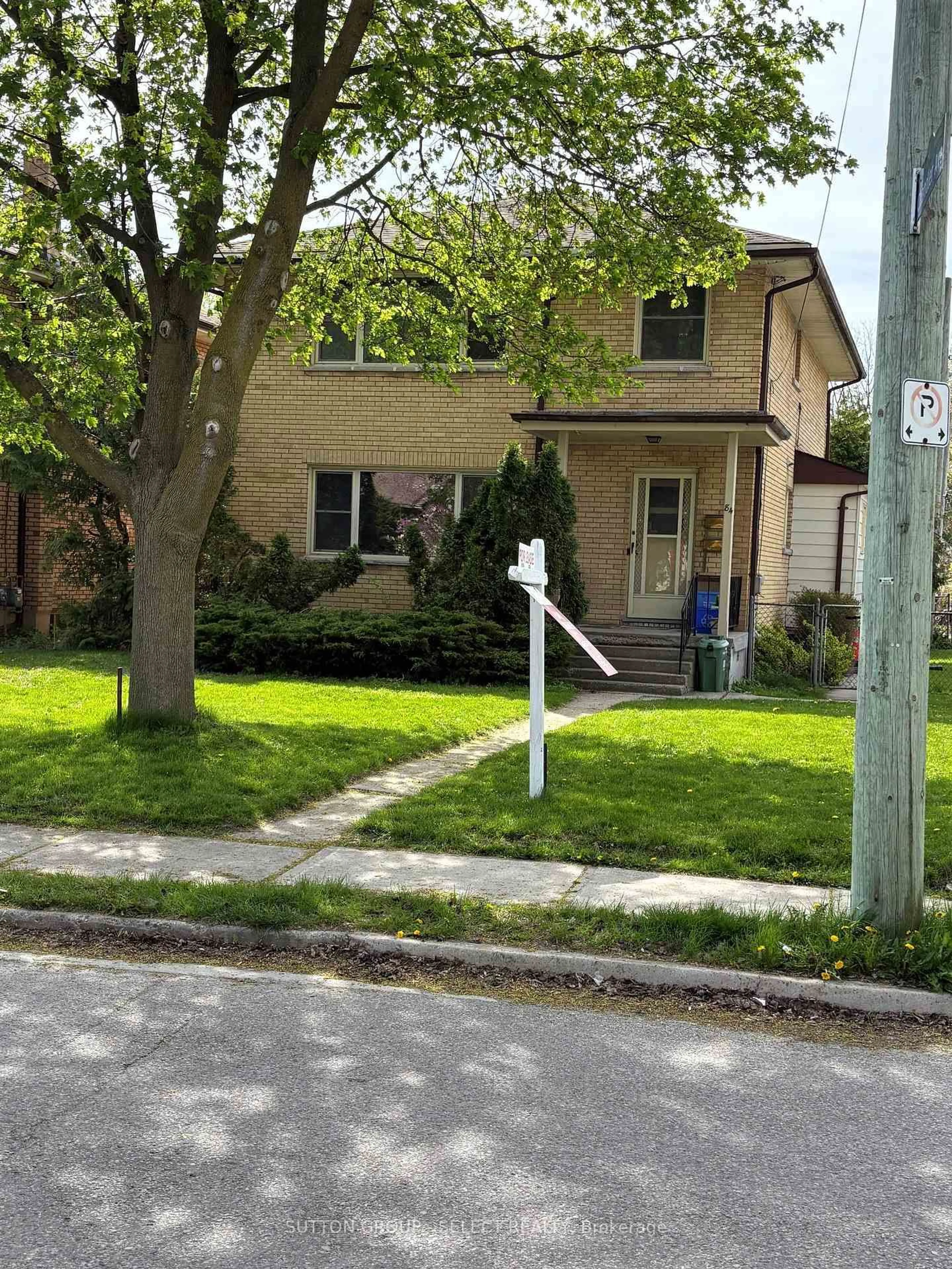 Unknown for 84 Wilson Ave, London North Ontario N6H 1X6