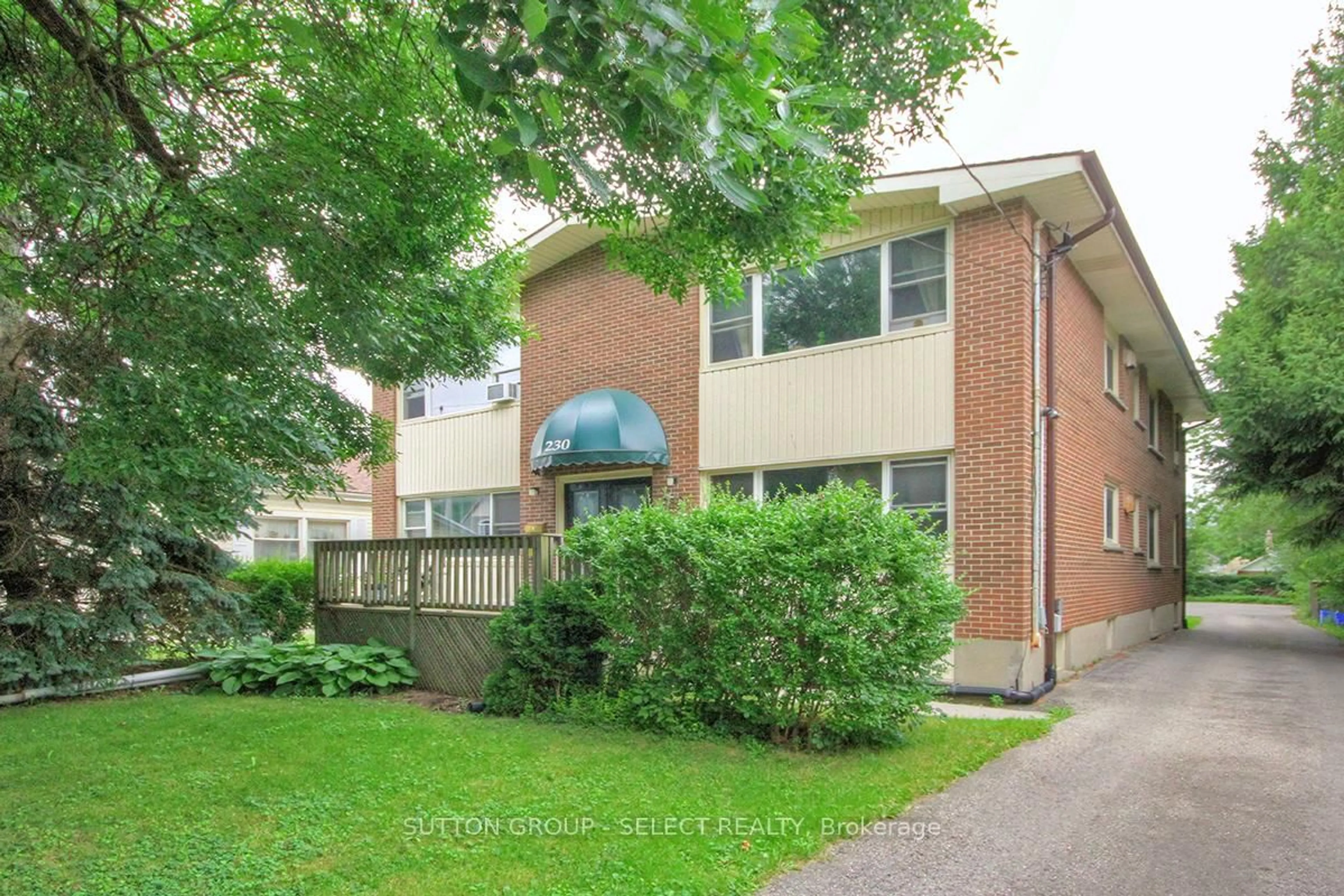 Unknown for 230 Emery St, London South Ontario N6C 2E2