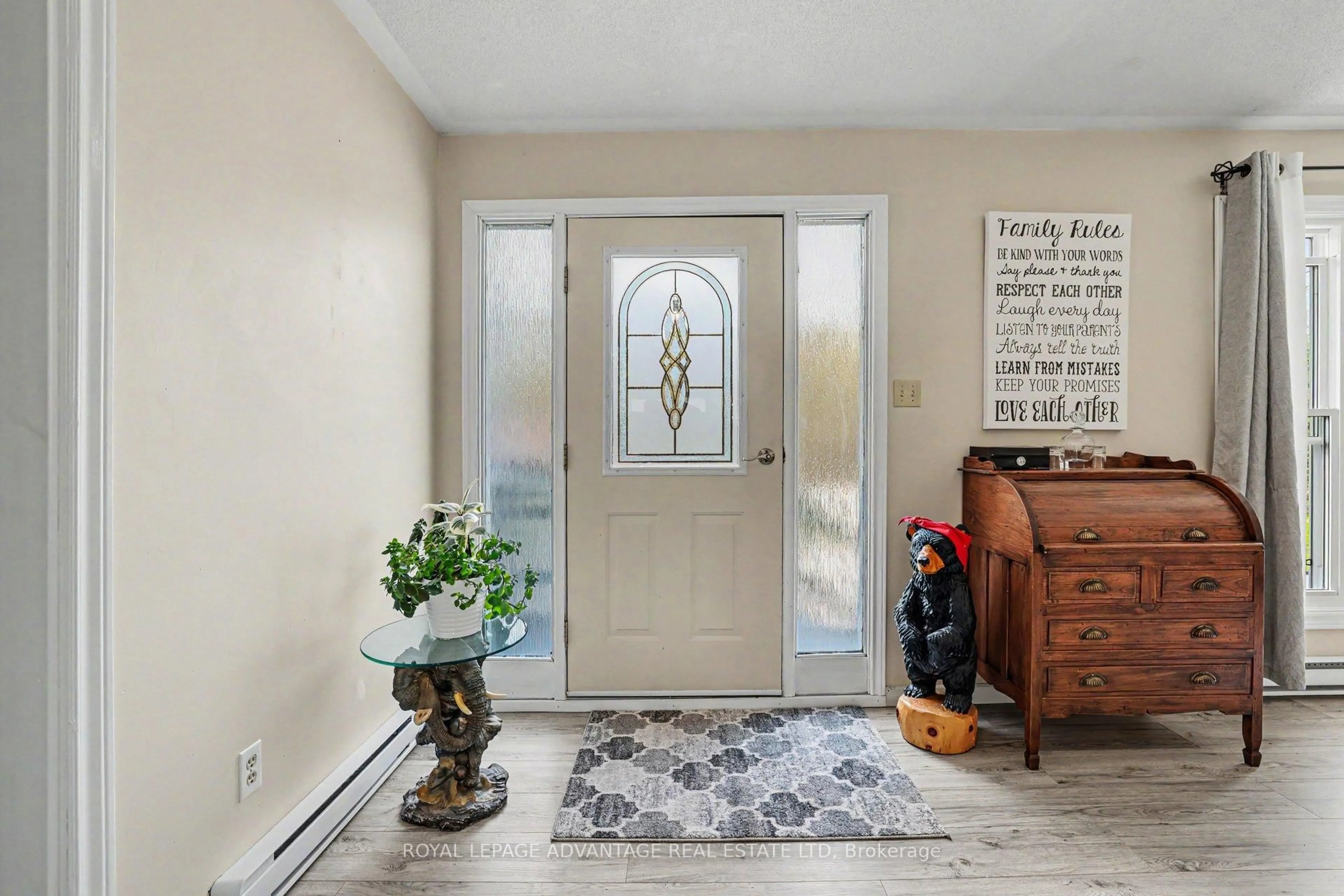 Indoor entryway for 5 Tower Rd, Rideau Lakes Ontario K0G 1L0