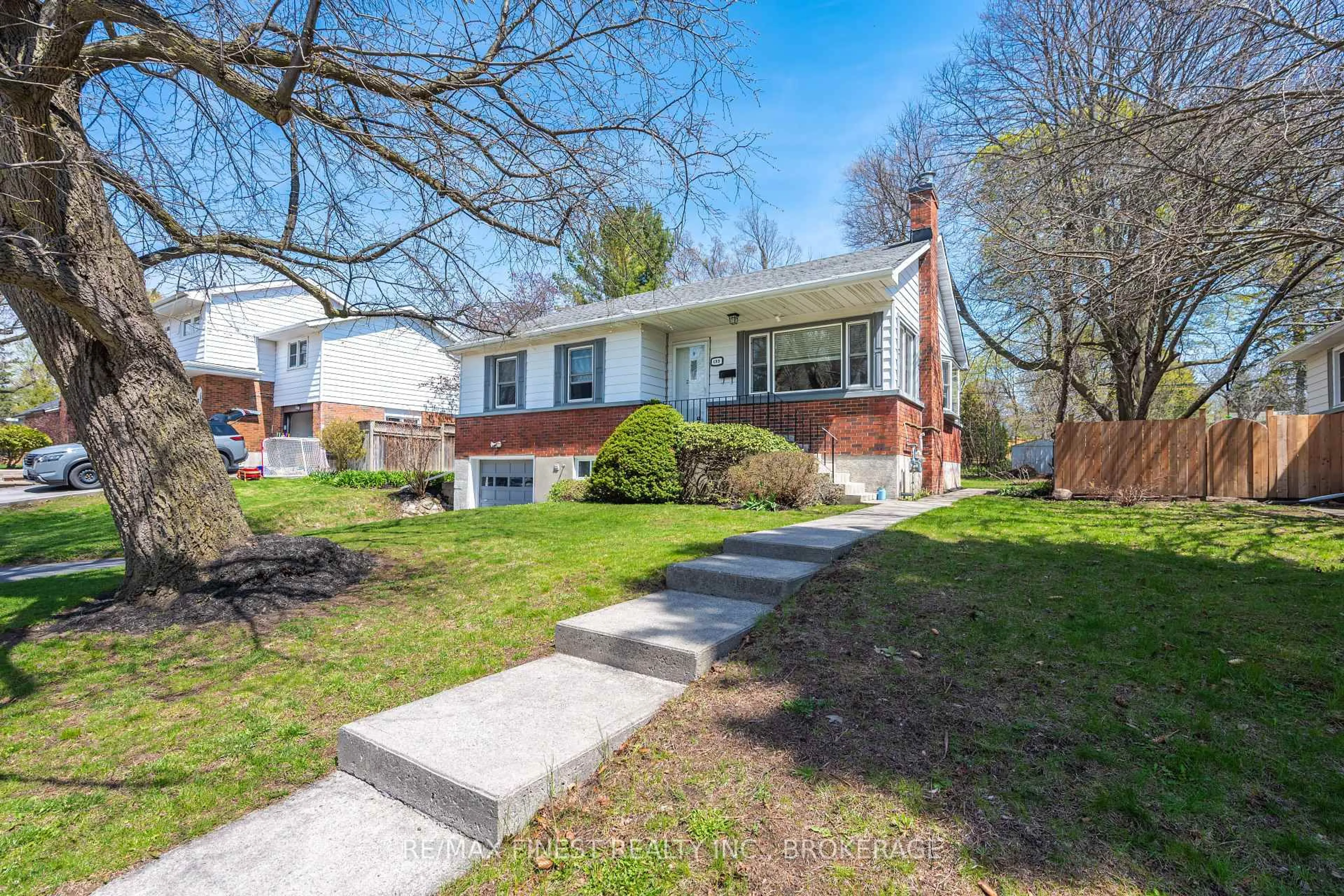 Unknown for 133 Indian Rd, Kingston Ontario K7M 1T1