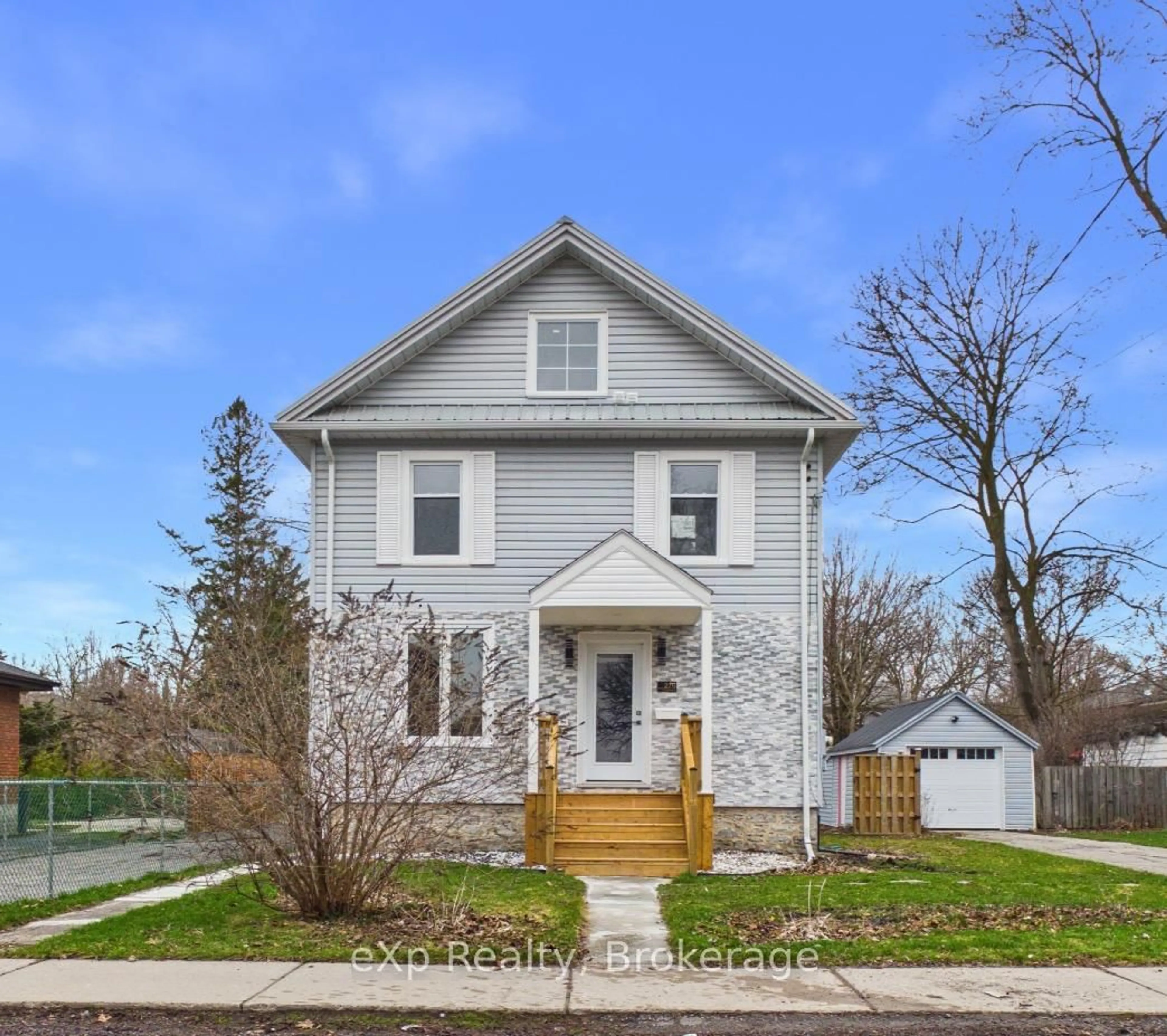 Home with vinyl exterior material, street for 276 Foster Ave, Belleville Ontario K8N 3R5