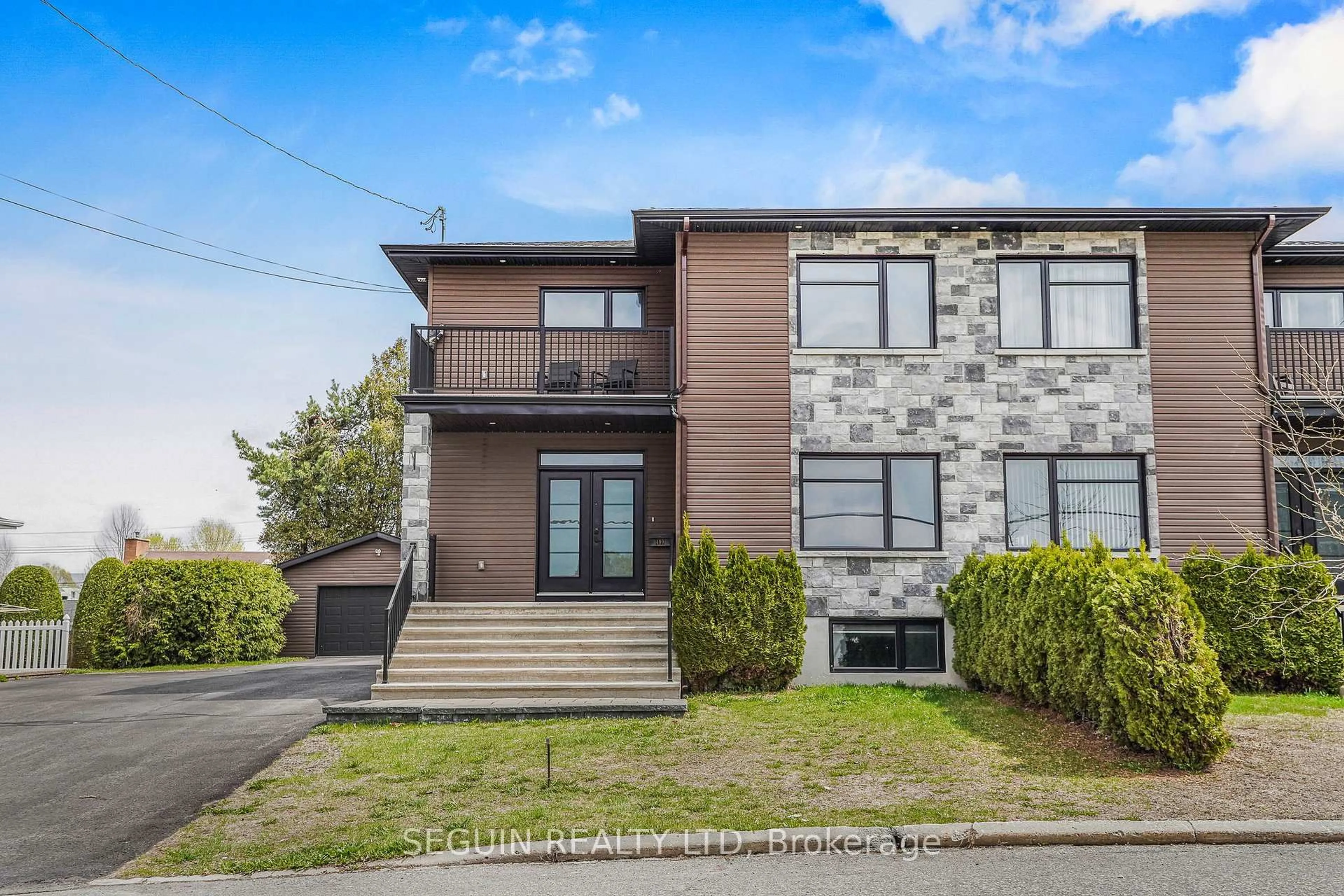 Home with brick exterior material, street for 489 Abbott St, Hawkesbury Ontario K6A 2E2