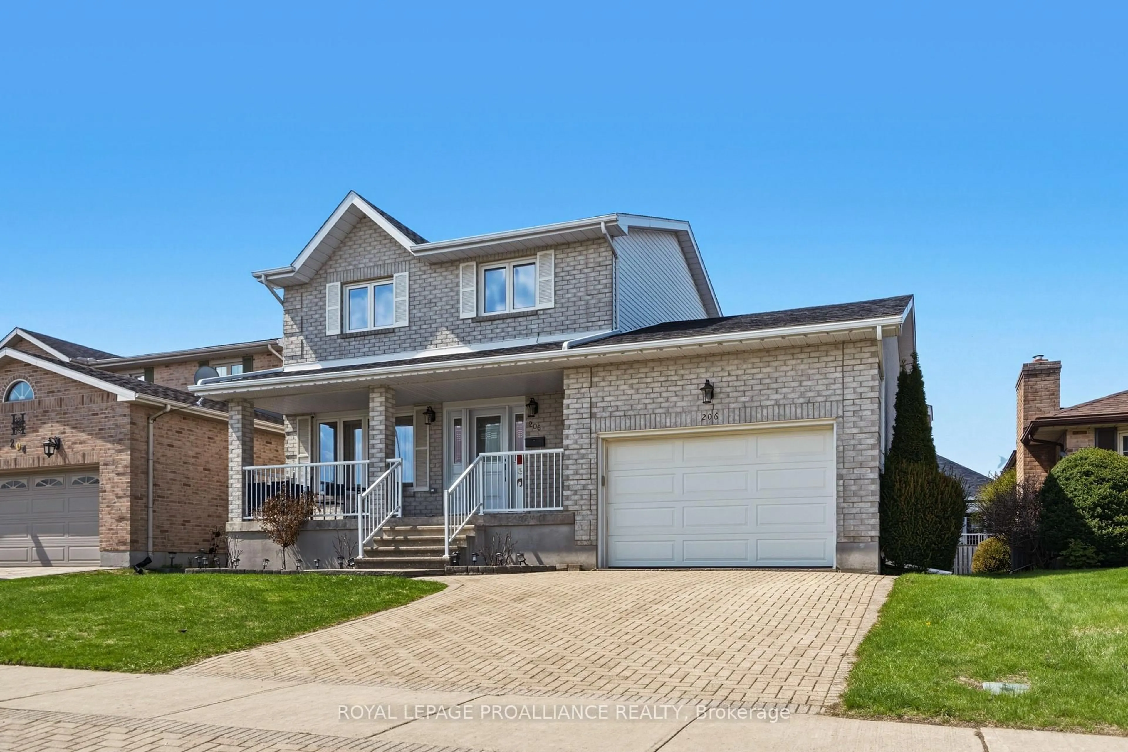 Home with brick exterior material, street for 206 Beley St, Brockville Ontario K6V 6Z8