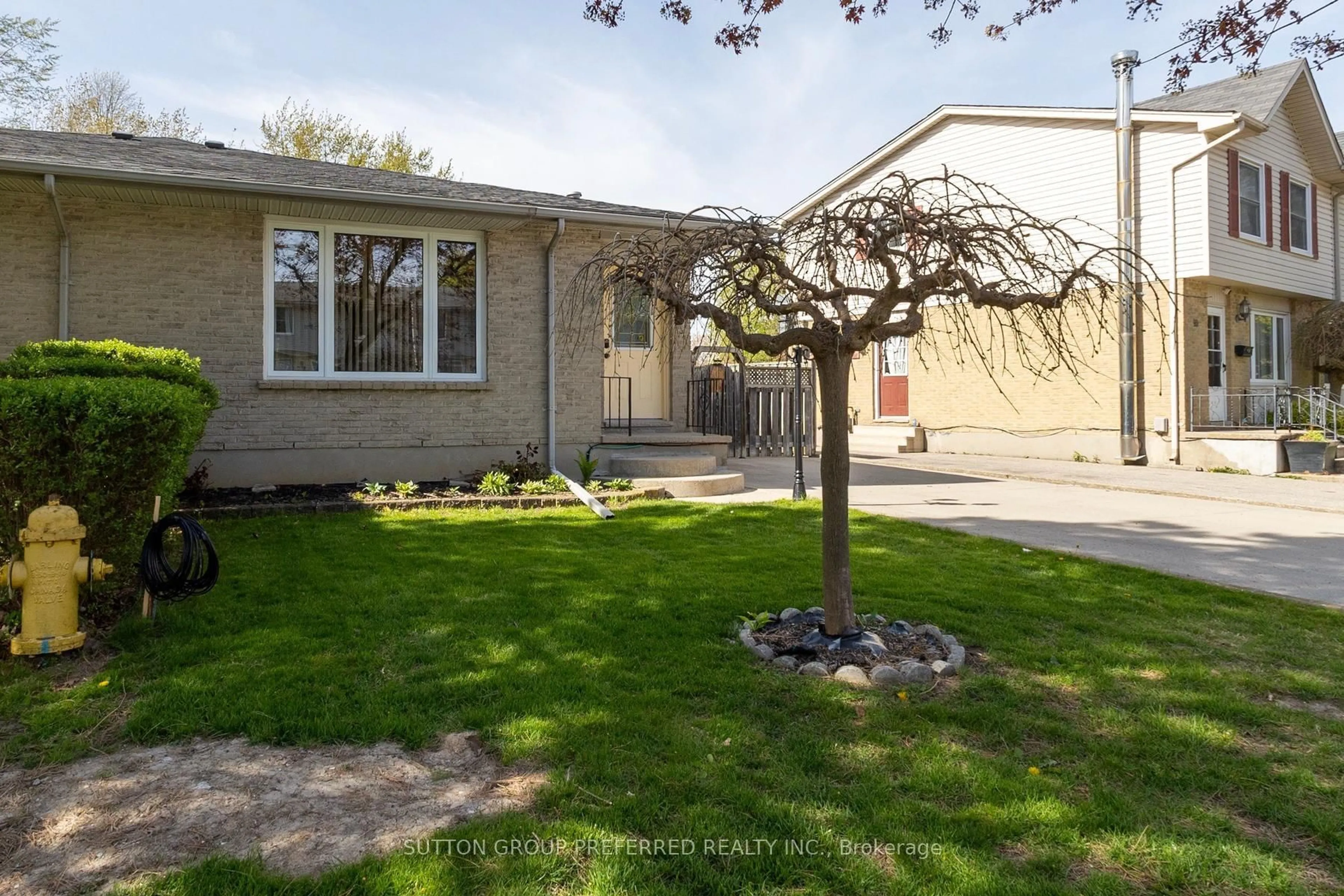 Unknown for 95 Scotchmere Cres, London South Ontario N6E 1Z9