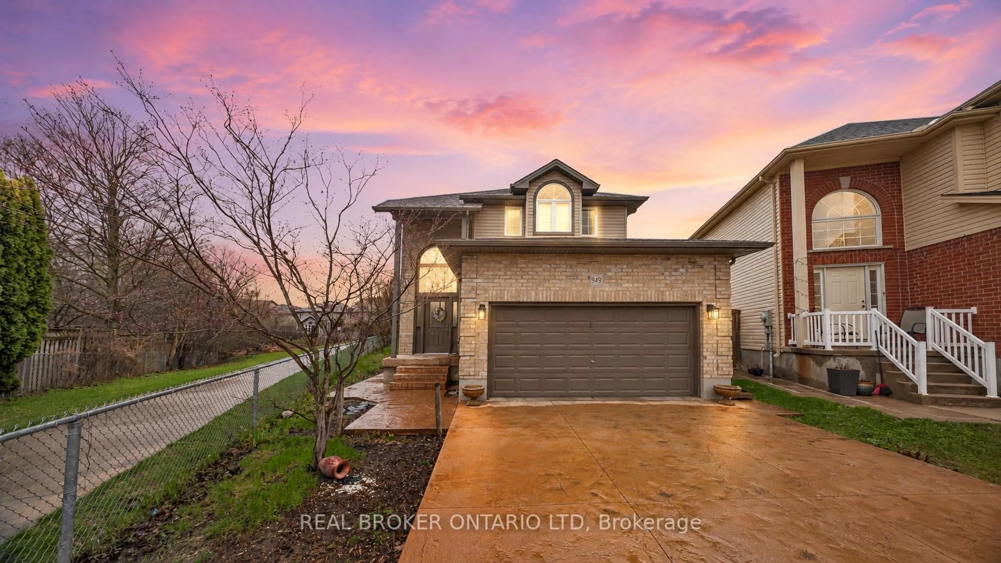 Home with brick exterior material, unknown for 949 Blythwood Rd, London North Ontario N6H 5W1