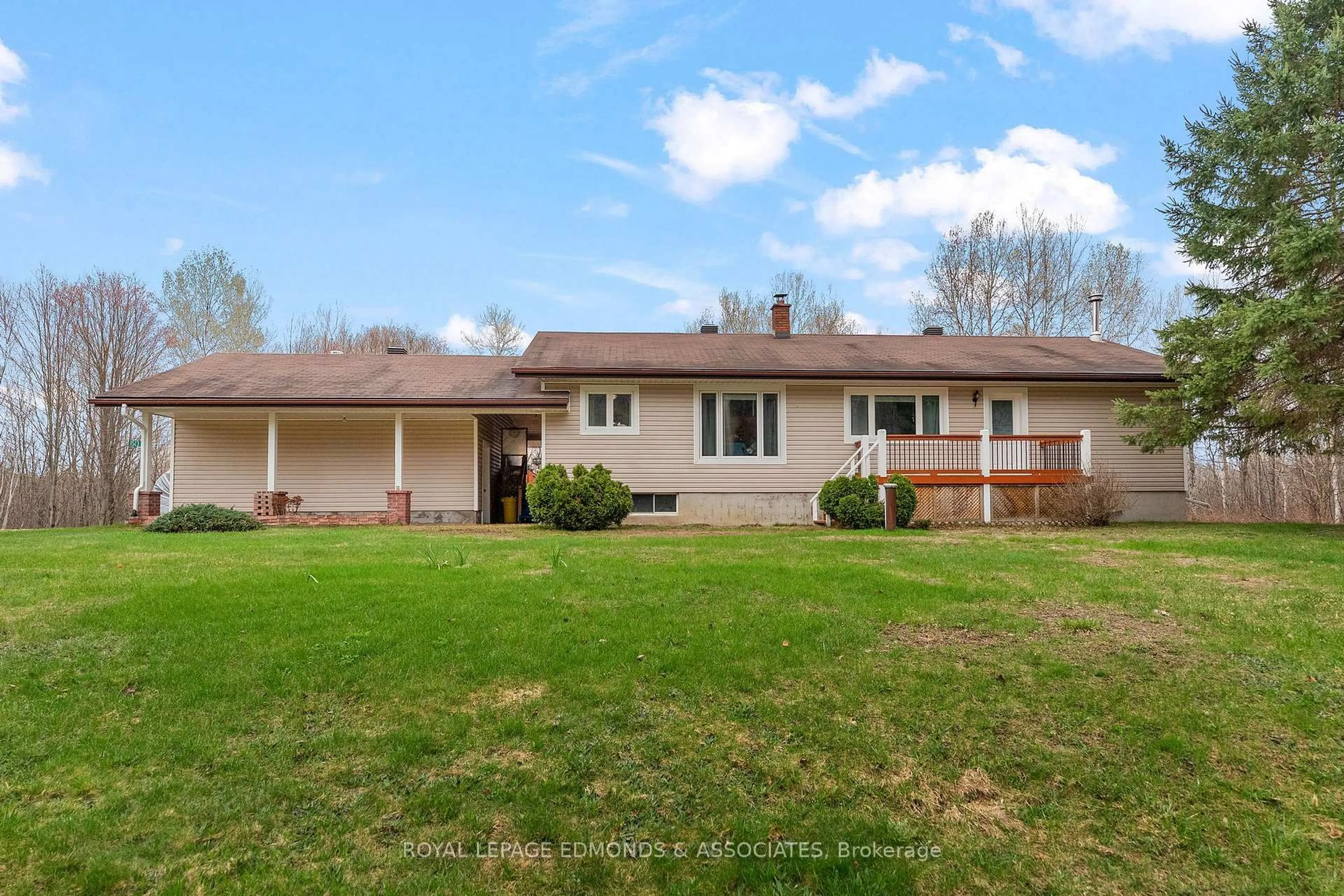 A pic from outside/outdoor area/front of a property/back of a property/a pic from drone, water/lake/river/ocean view for 1523 Barron Canyon Rd, Petawawa Ontario K8A 6W7