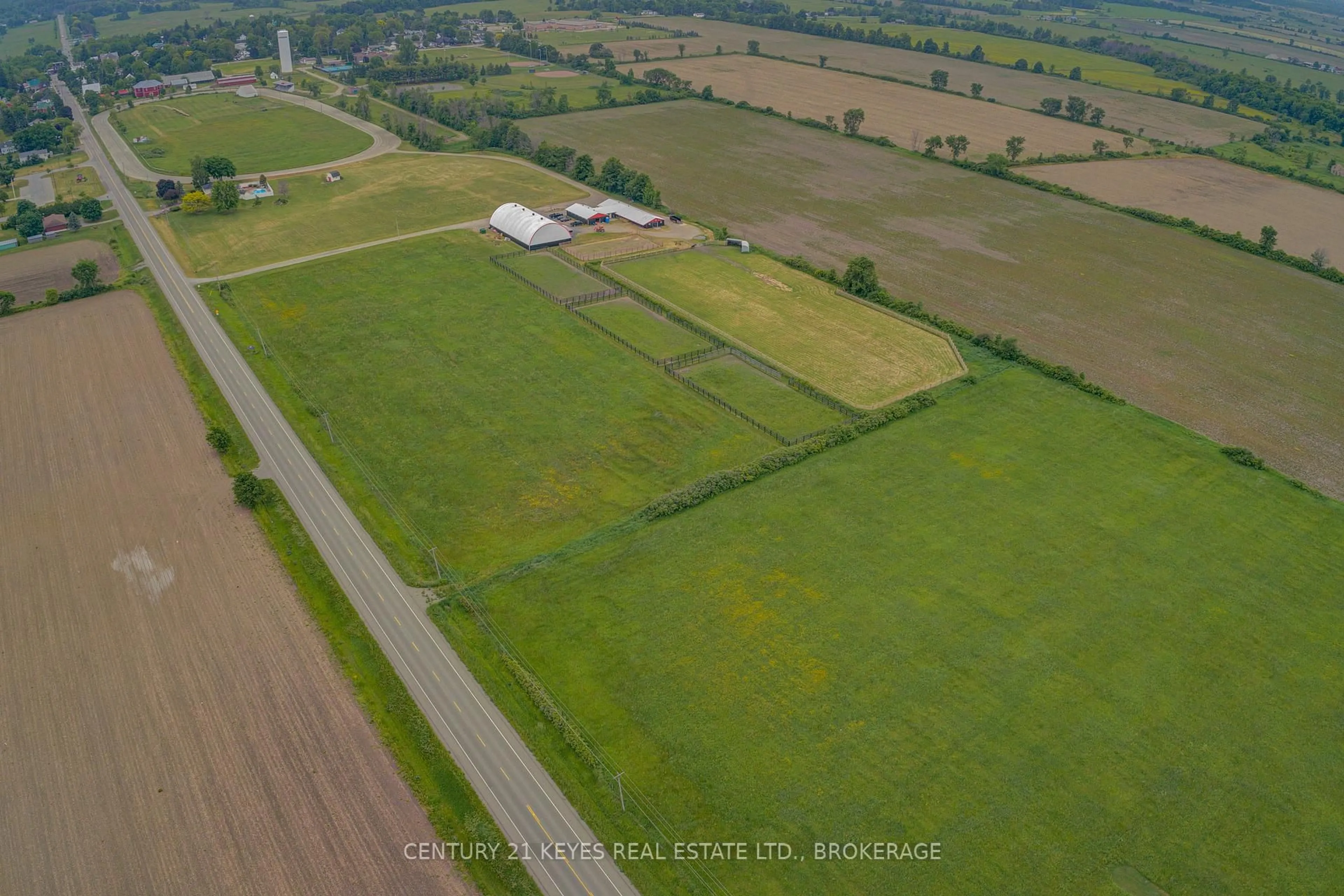 A pic from outside/outdoor area/front of a property/back of a property/a pic from drone, building for 1254 Outlet Rd, Lansdowne Village Ontario K0E 1L0