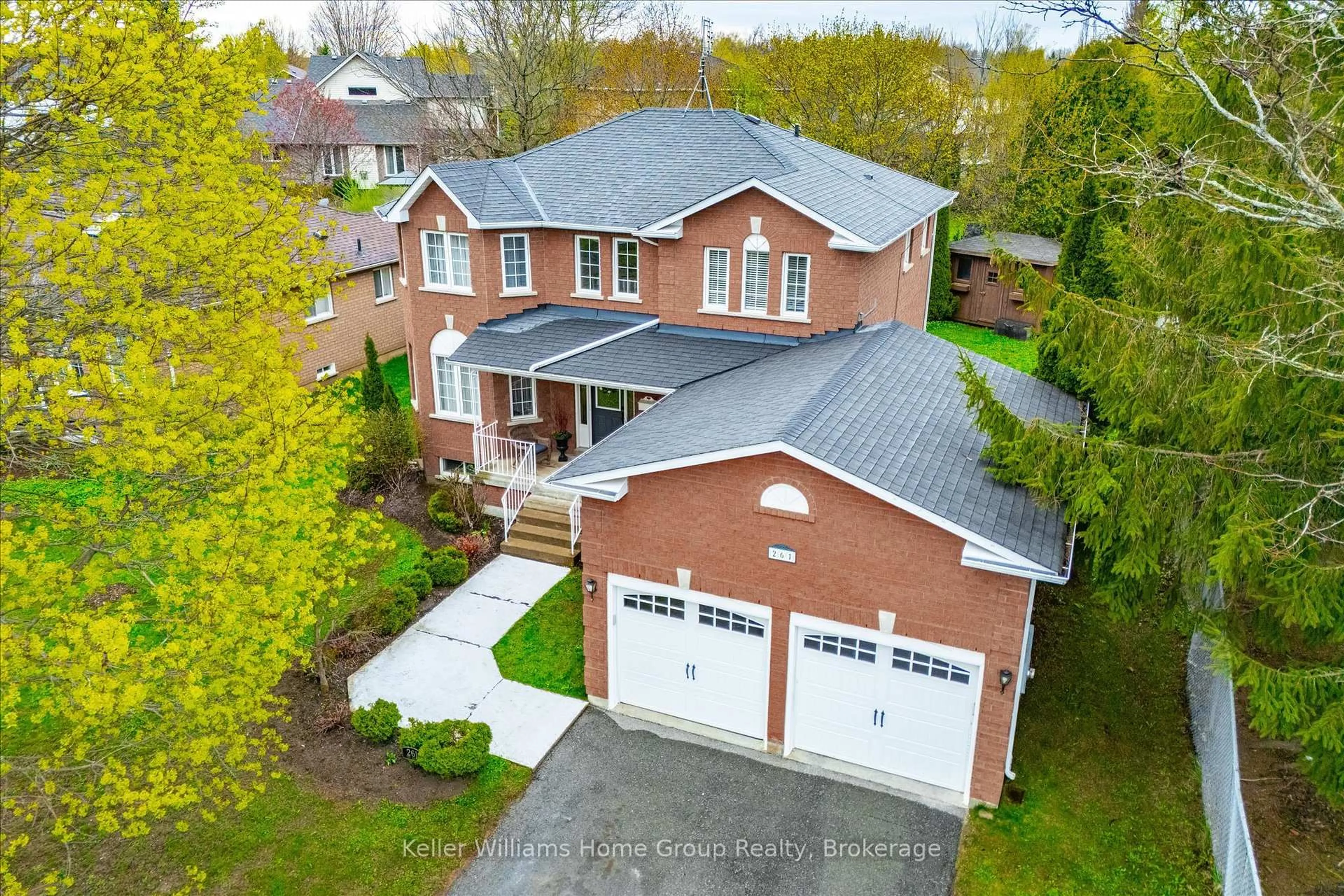 A pic from outside/outdoor area/front of a property/back of a property/a pic from drone, street for 261 Irvine St, Centre Wellington Ontario N0B 1S0
