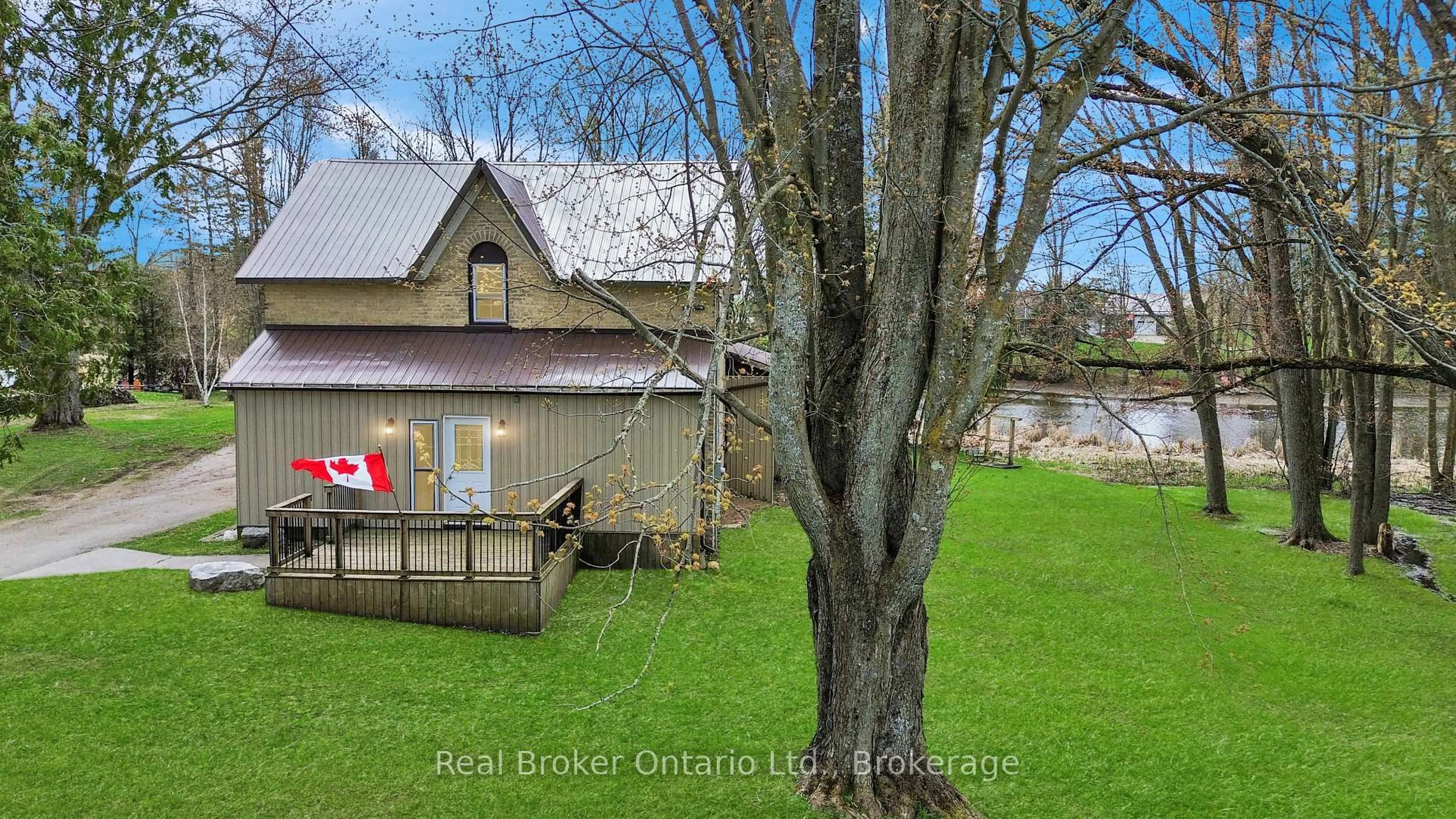 A pic from outside/outdoor area/front of a property/back of a property/a pic from drone, water/lake/river/ocean view for 485 Chepstow Rd, Brockton Ontario N0G 1K0