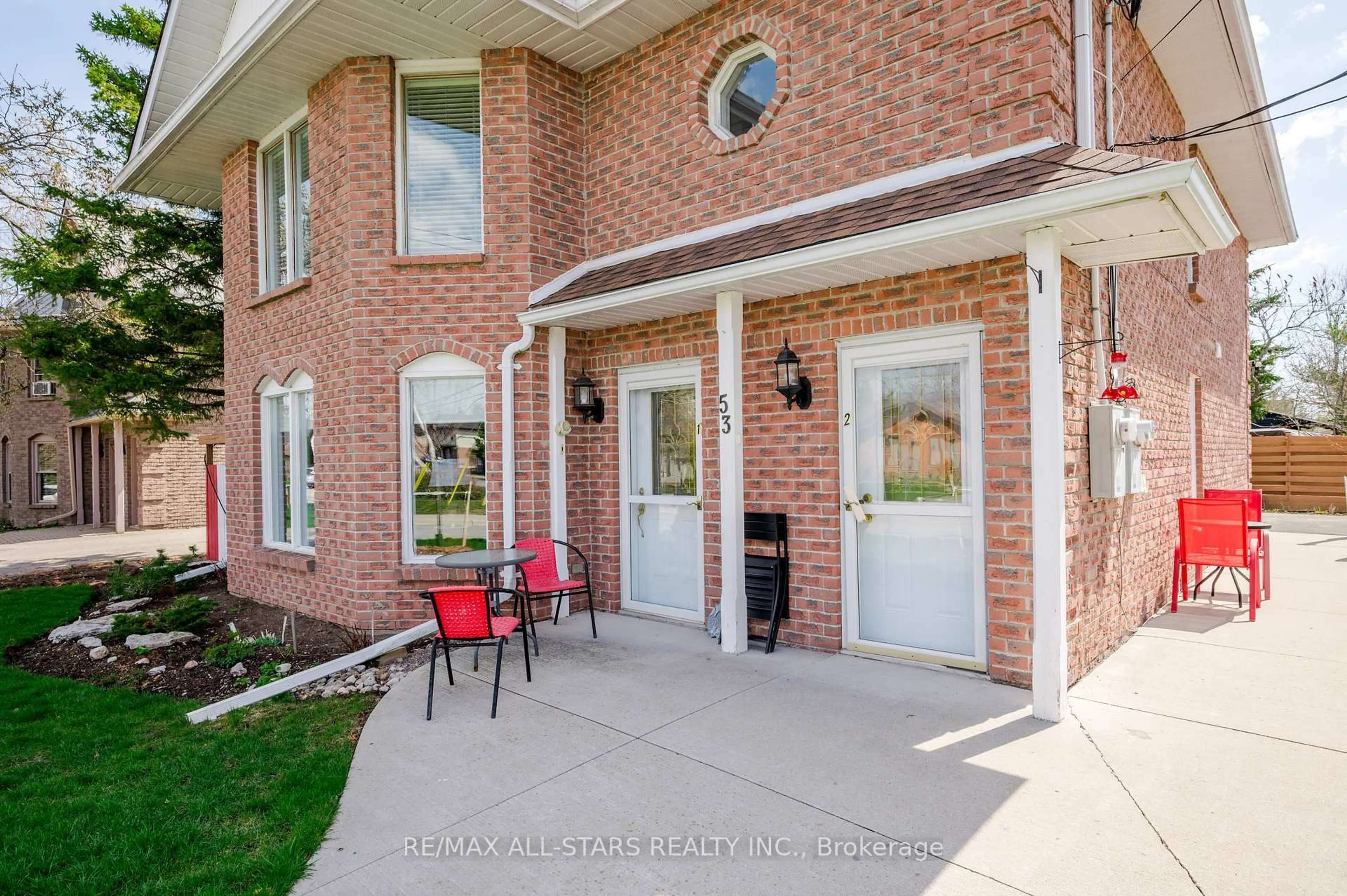 Home with brick exterior material, water/lake/river/ocean view for 53 Helen St, Kawartha Lakes Ontario K0M 1A0