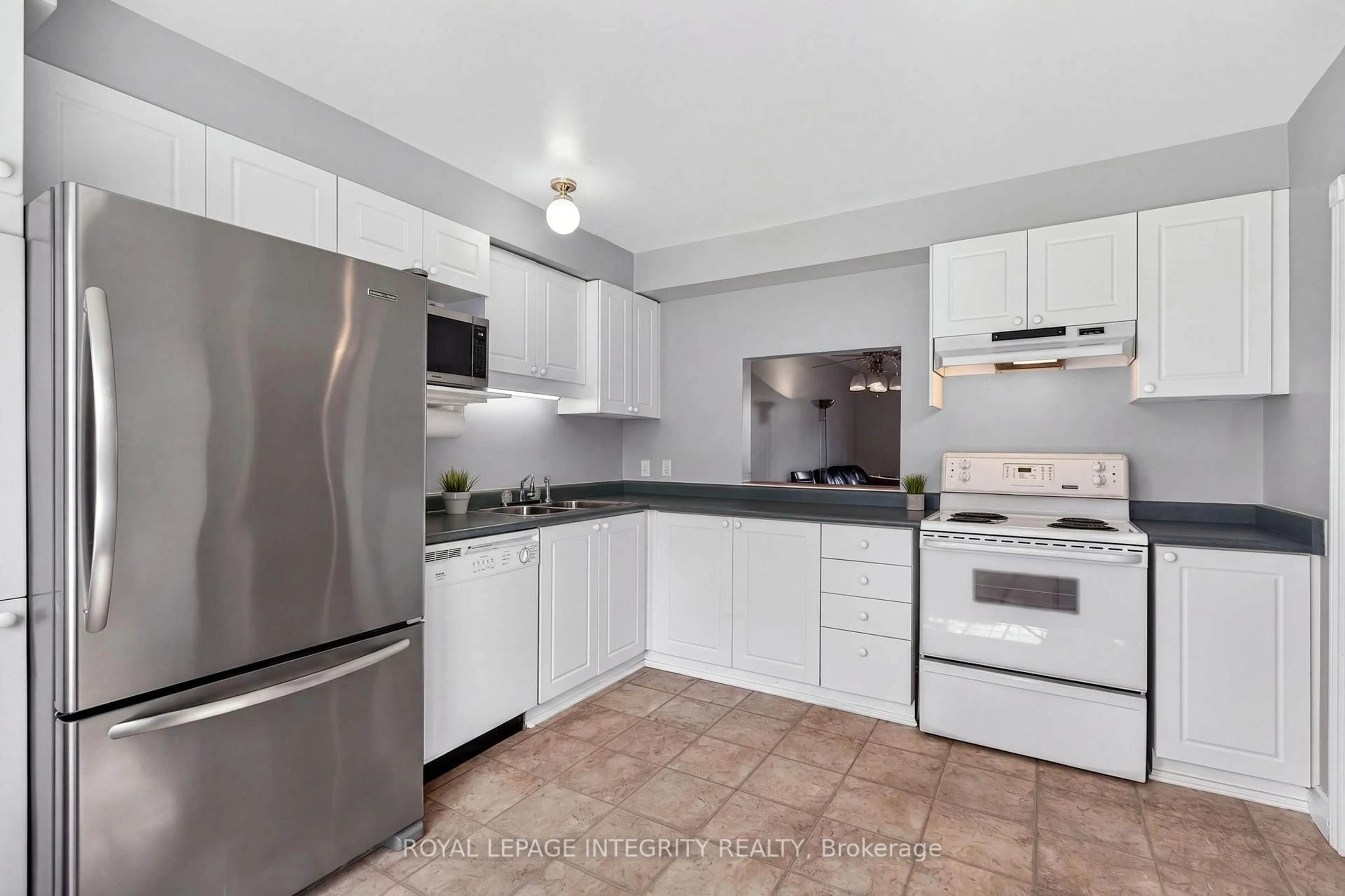 Standard kitchen, unknown for 183 Monterey Dr, Ottawa Ontario K2H 7A9