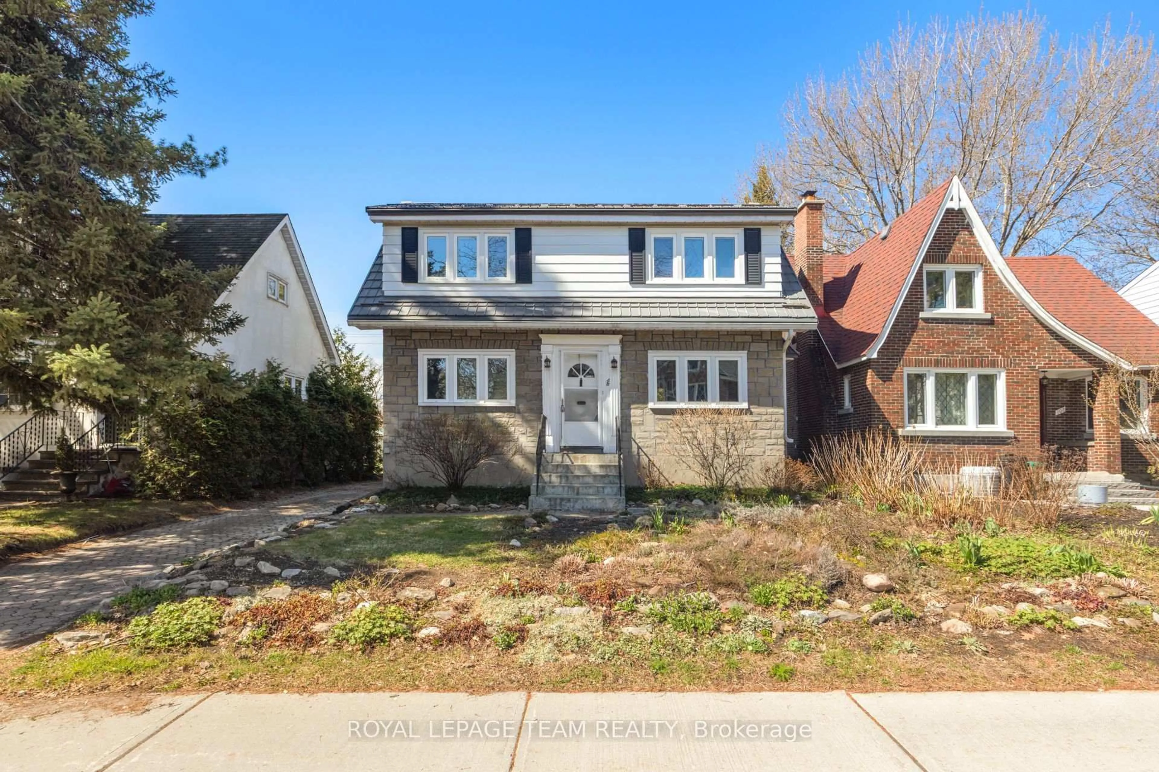 Home with brick exterior material, street for 116 Range Rd, Ottawa Ontario K1N 8J8