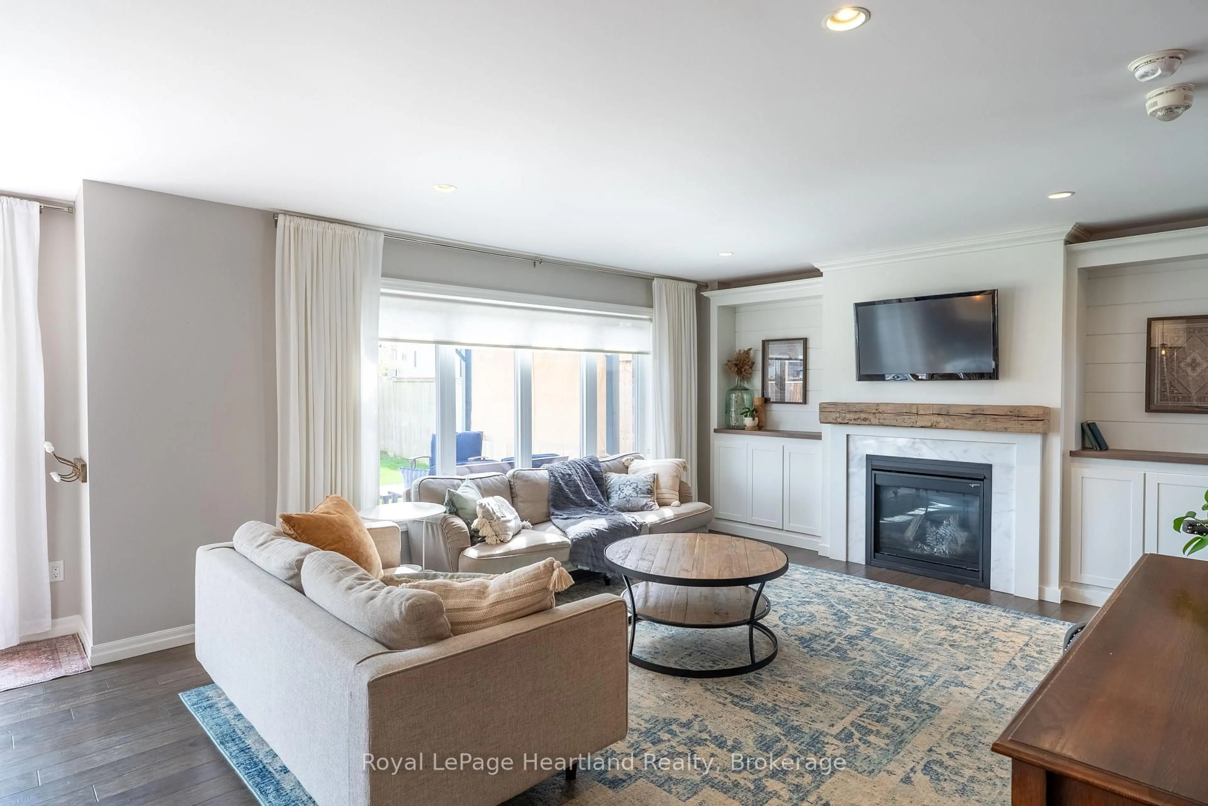 Living room with furniture, unknown for 231 Campanale Way, Lucan Biddulph Ontario N0M 2J0