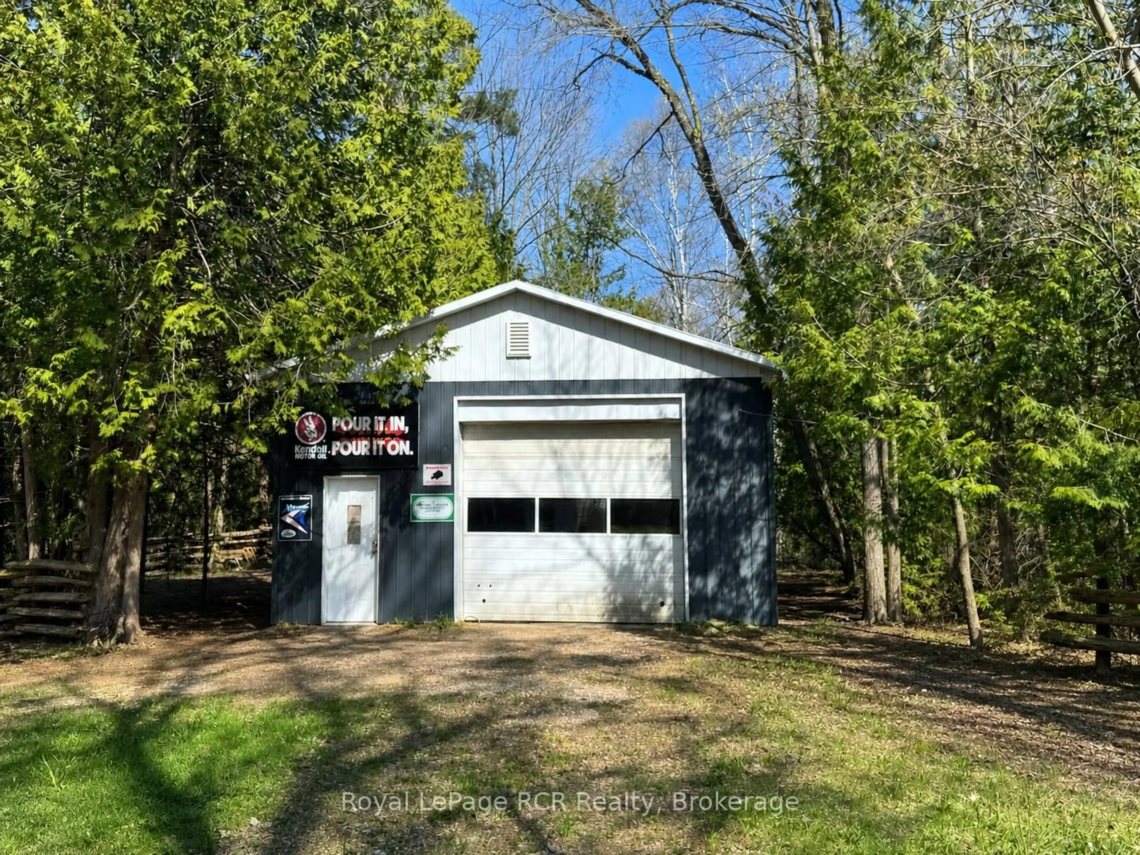 Shed for 792 Bruce 14 Rd, South Bruce Peninsula Ontario N0H 2T0