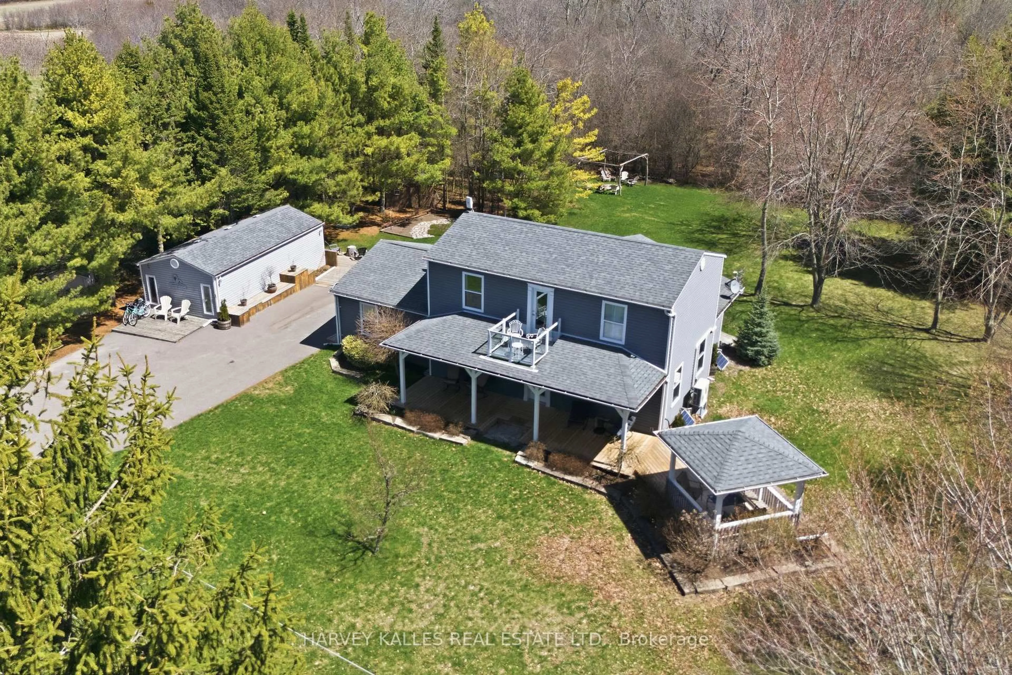 A pic from outside/outdoor area/front of a property/back of a property/a pic from drone, unknown for 17682 Loyalist Pkwy, Prince Edward County Ontario K0K 3L0