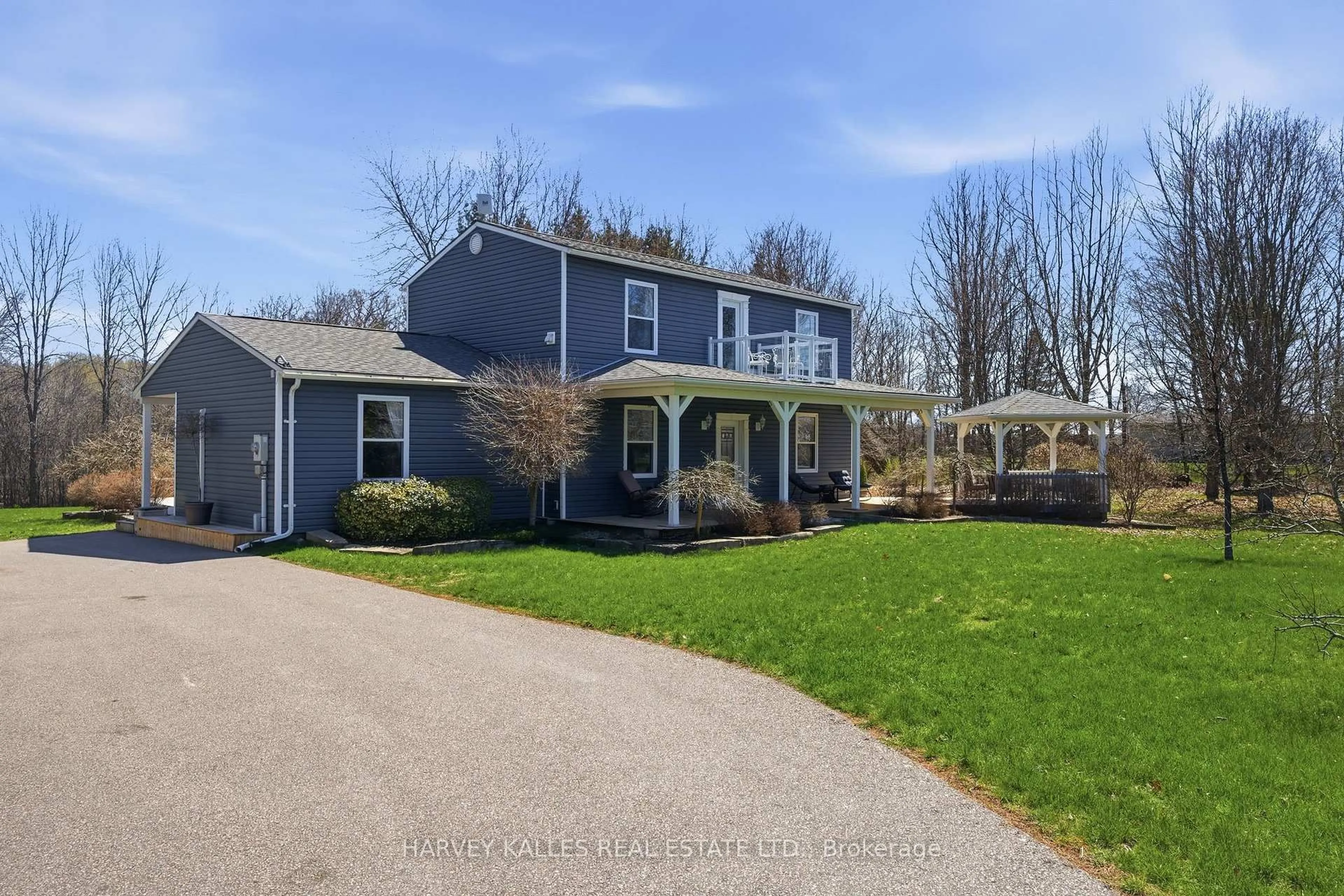 A pic from outside/outdoor area/front of a property/back of a property/a pic from drone, street for 17682 Loyalist Pkwy, Prince Edward County Ontario K0K 3L0