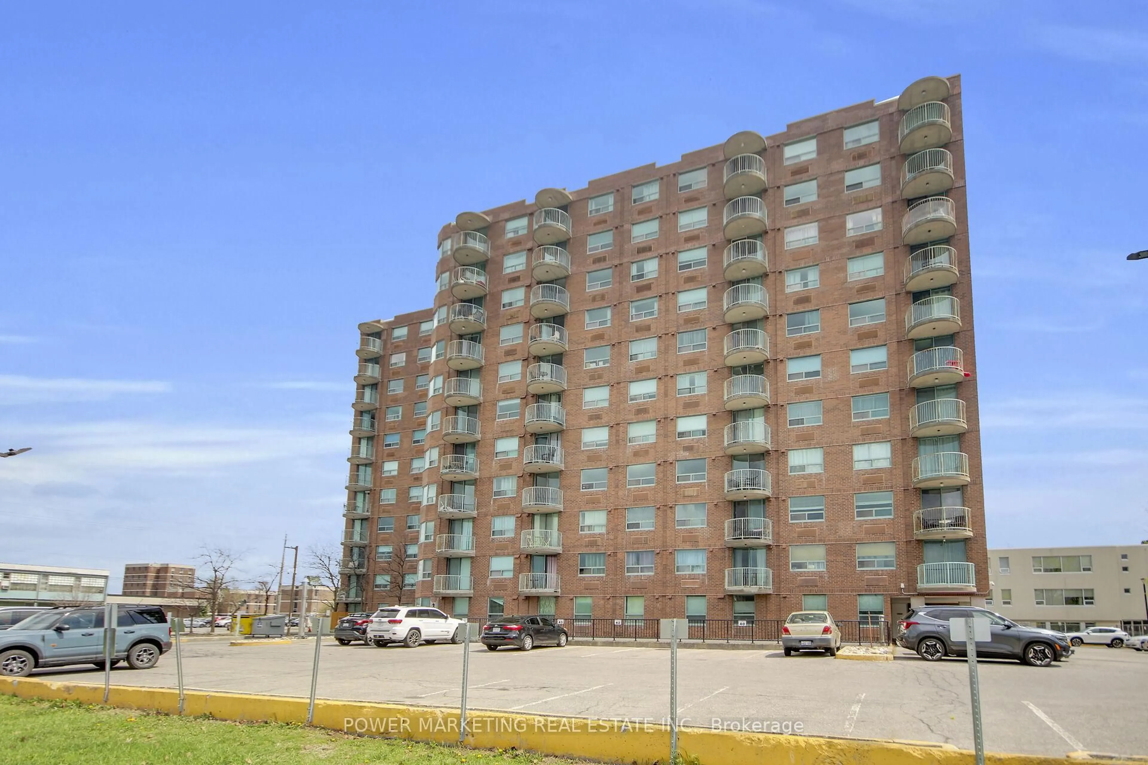 Unknown for 1440 HERON Rd #212, Ottawa Ontario K1V 0X2