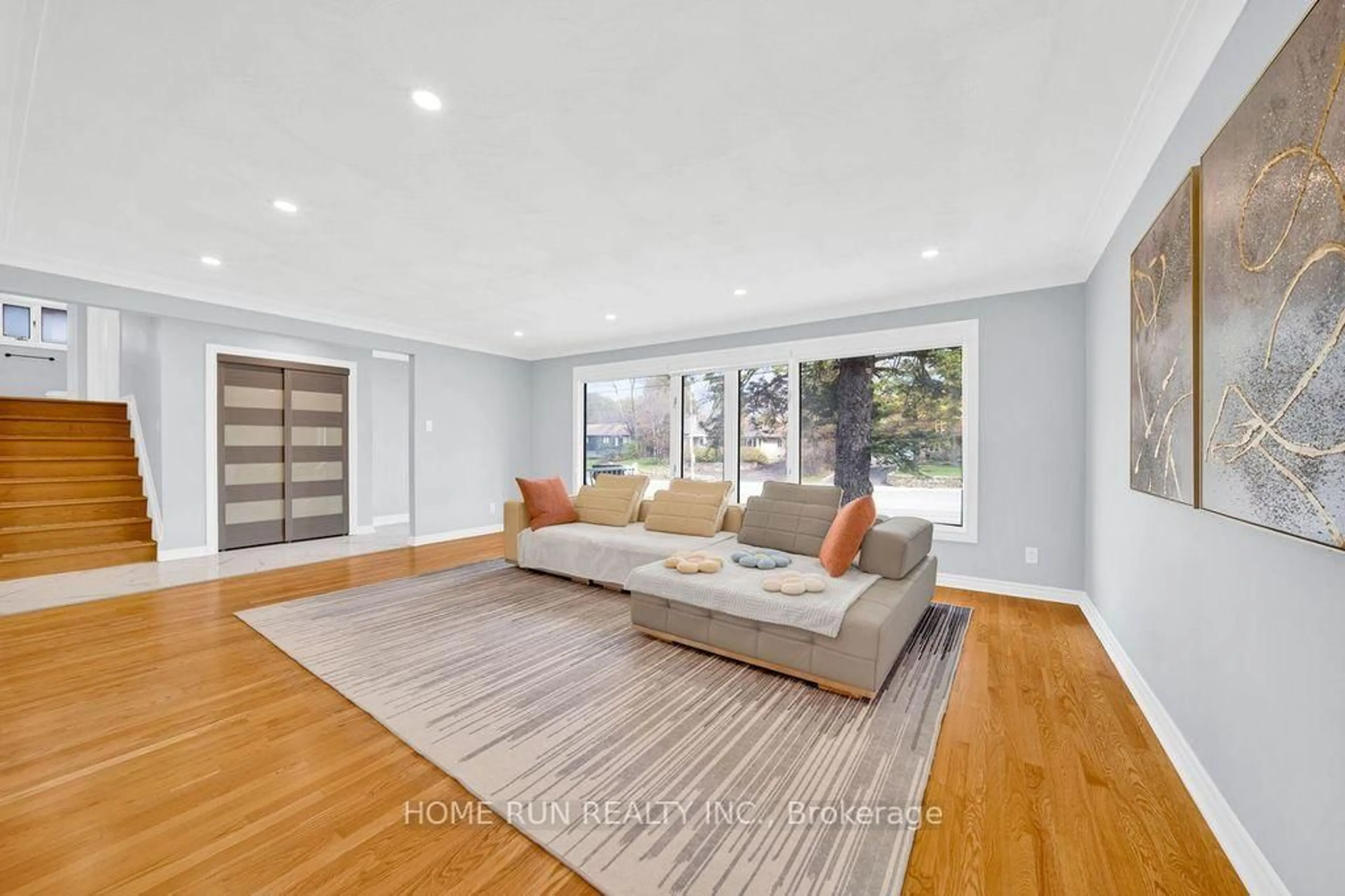 Living room with furniture, unknown for 3334 Riverside Dr, Ottawa Ontario K1V 8P1