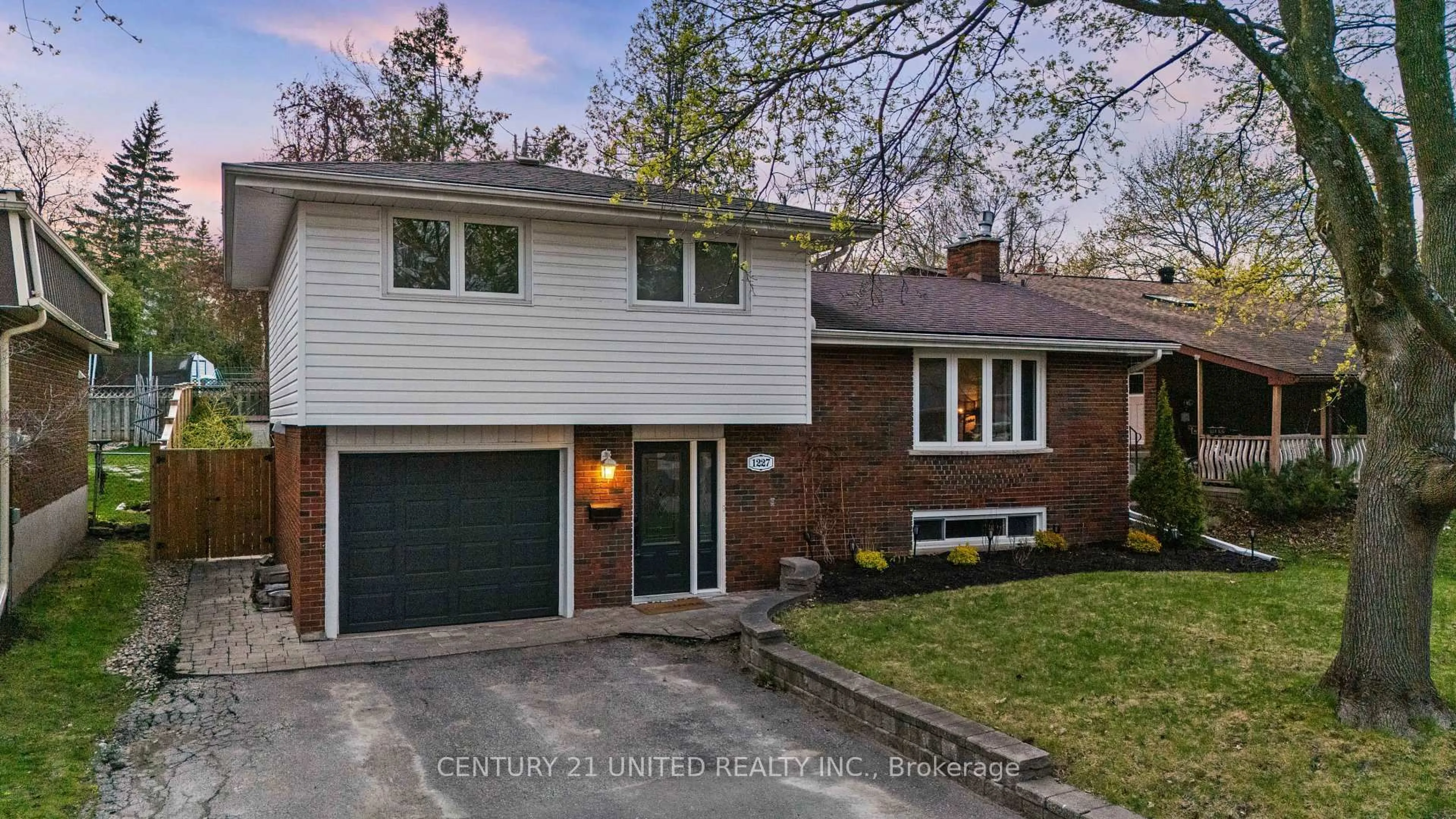 Home with brick exterior material, street for 1227 Cartier Blvd, Peterborough Ontario K9H 6S2