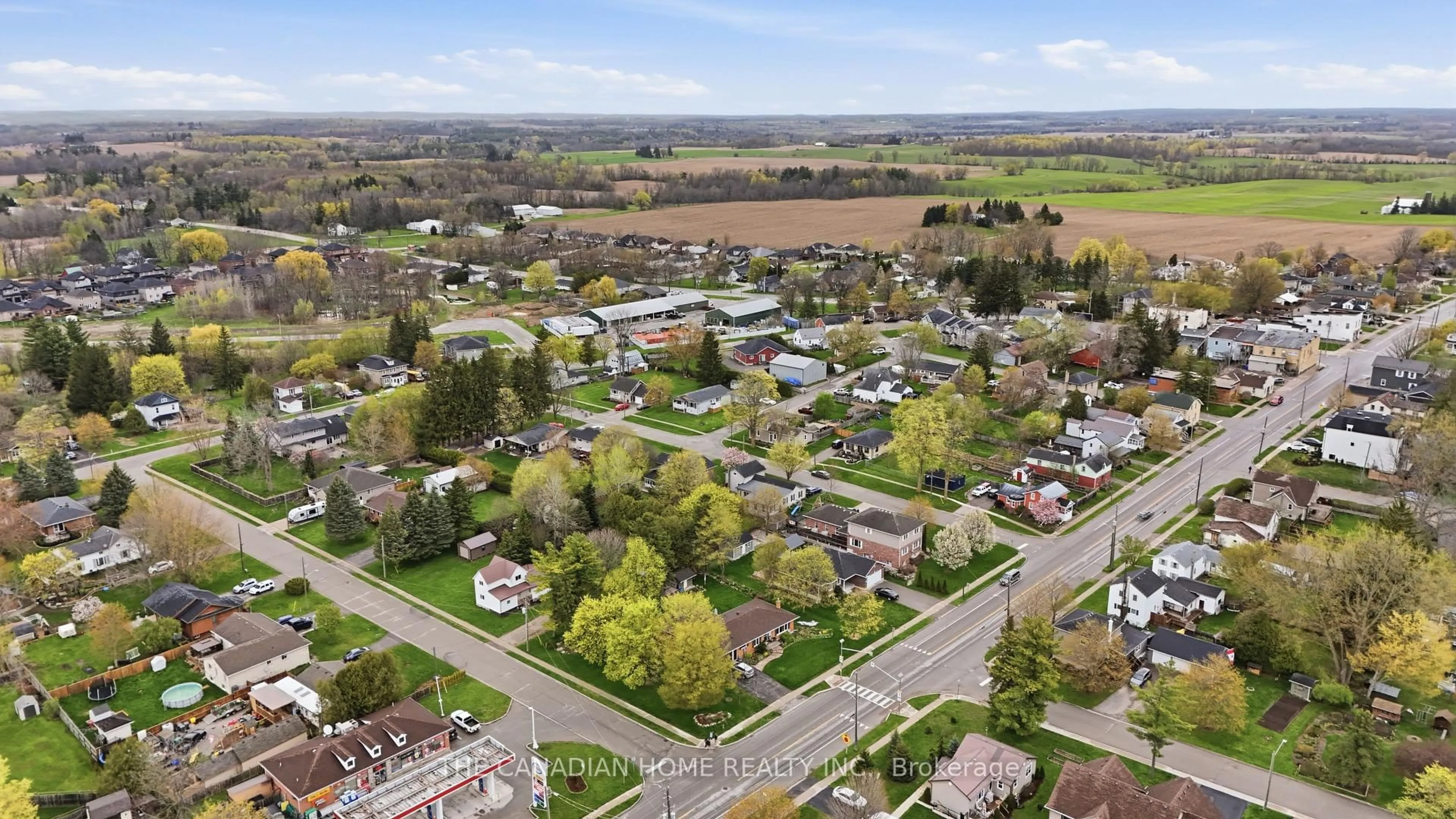 A pic from outside/outdoor area/front of a property/back of a property/a pic from drone, street for 11 Morrow St, Blandford-Blenheim Ontario N0J 1G0