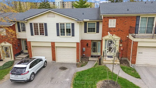 476 Wilkins St #67, London South