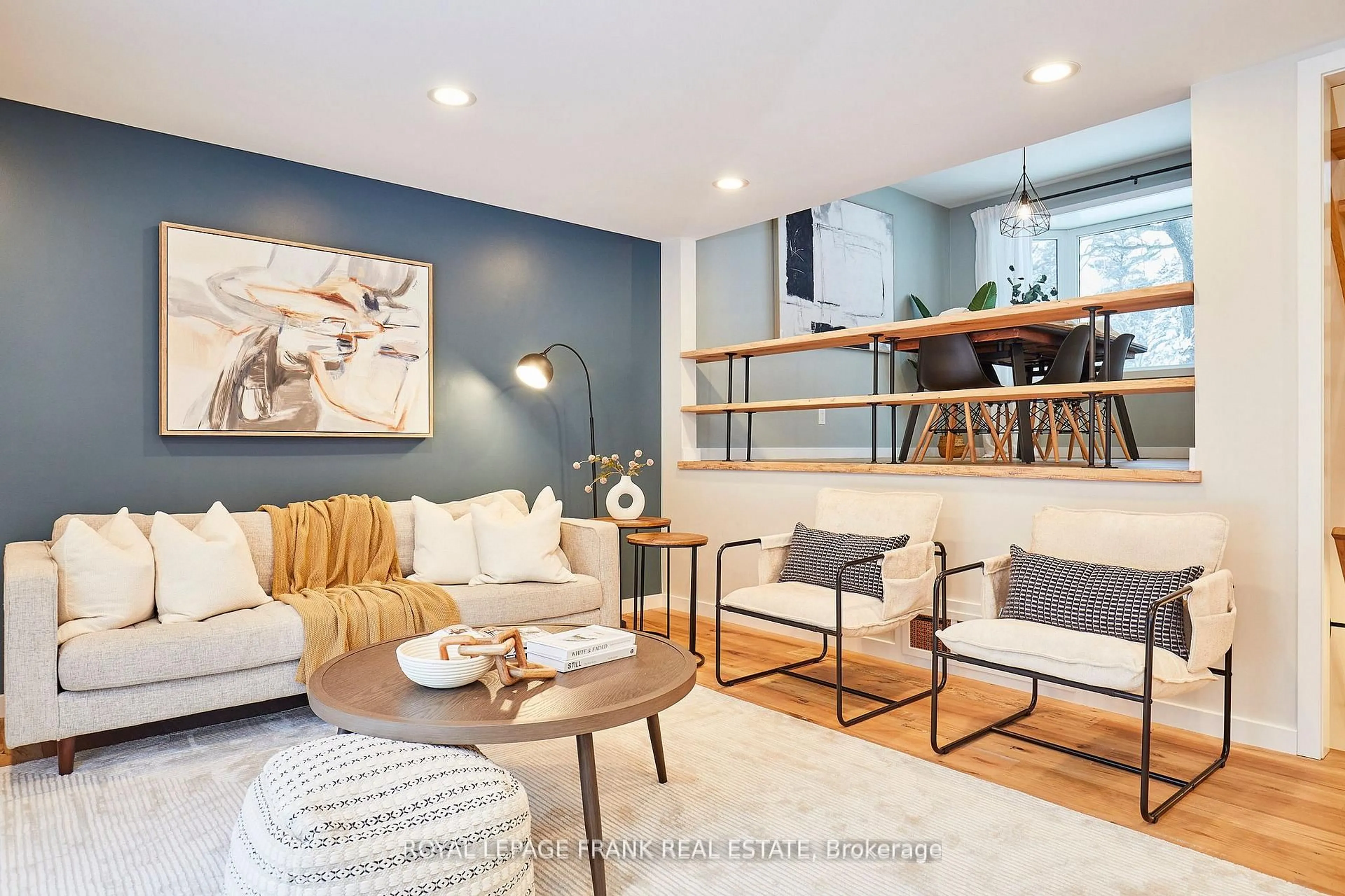 Living room with furniture, unknown for 132 Coulter Dr, Kawartha Lakes Ontario L0A 1K0