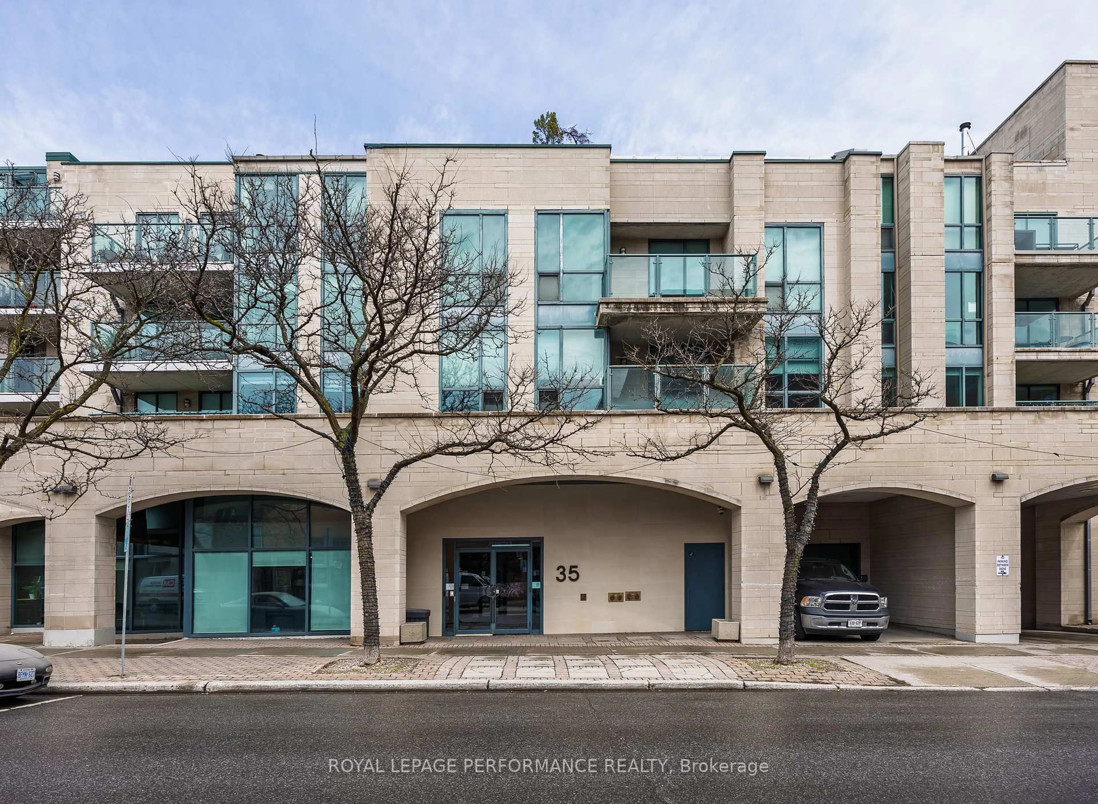 Unknown for 35 Murray St #5, Ottawa Ontario K1N 9M5