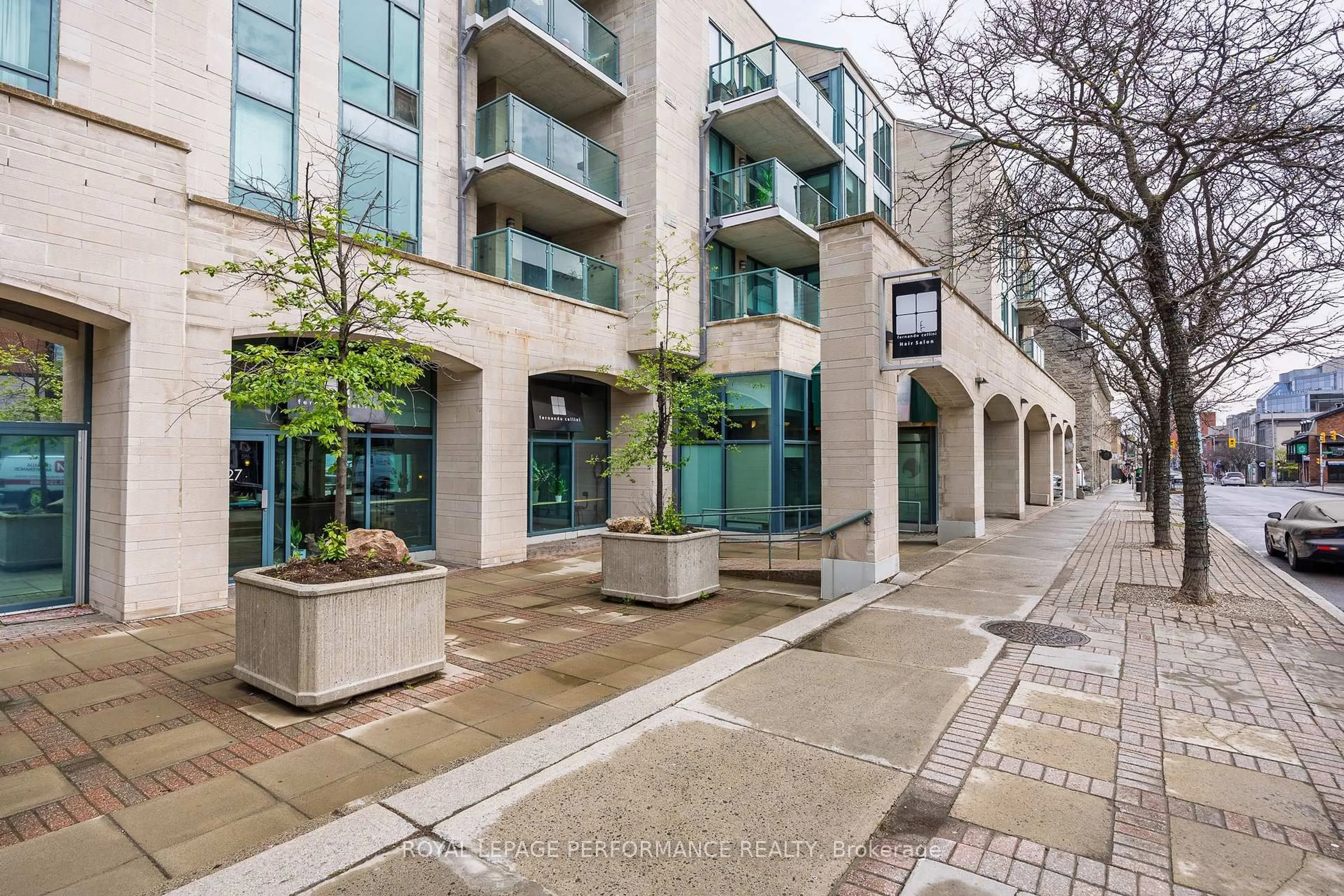 Patio, street for 35 Murray St #5, Ottawa Ontario K1N 9M5