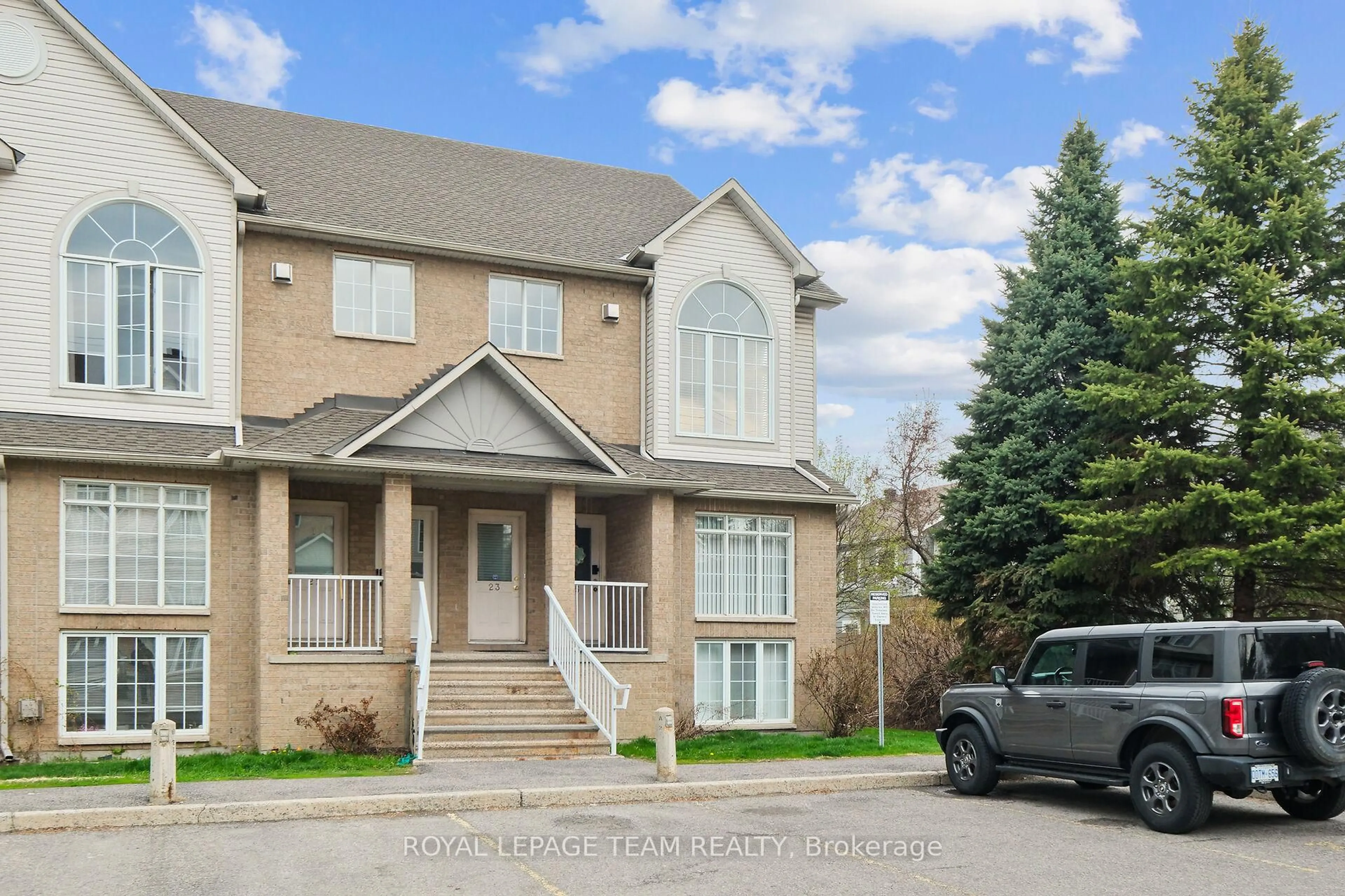 Home with brick exterior material, street for 1701 Blohm Dr #23, Ottawa Ontario K1G 6N6