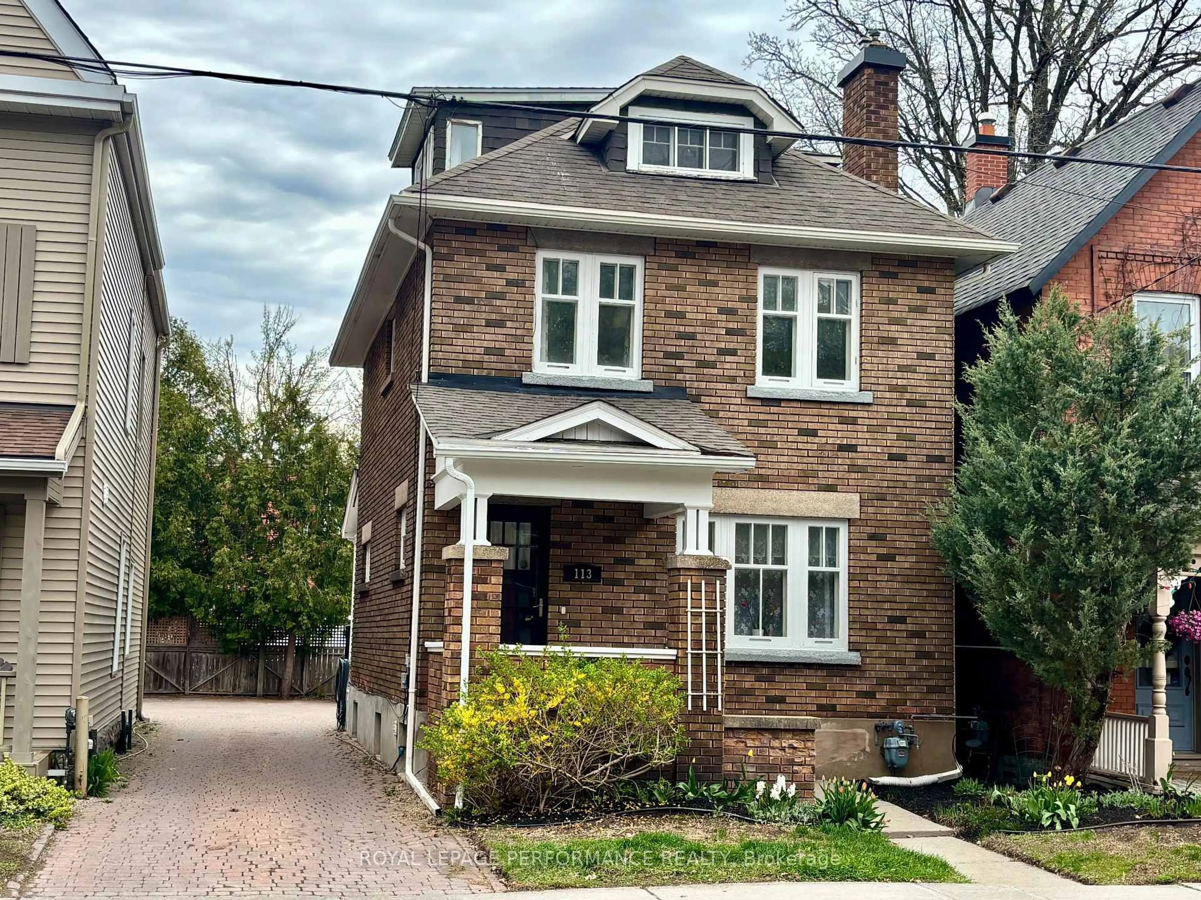 Home with brick exterior material, street for 113 Fourth Ave, Ottawa Ontario K1S 2L3