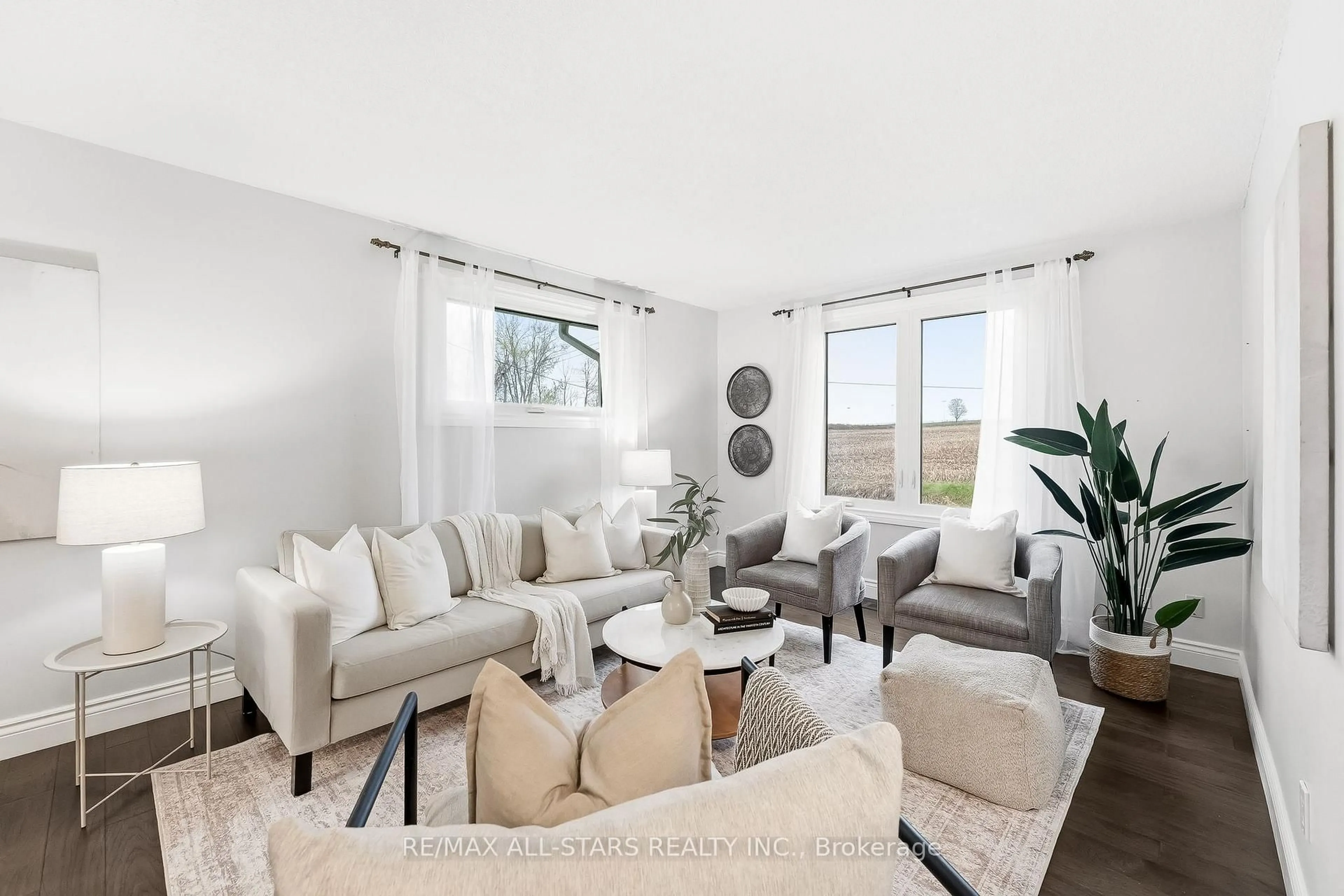 Living room with furniture, unknown for 20915 Brunon Ave, Kawartha Lakes Ontario L0C 1G0