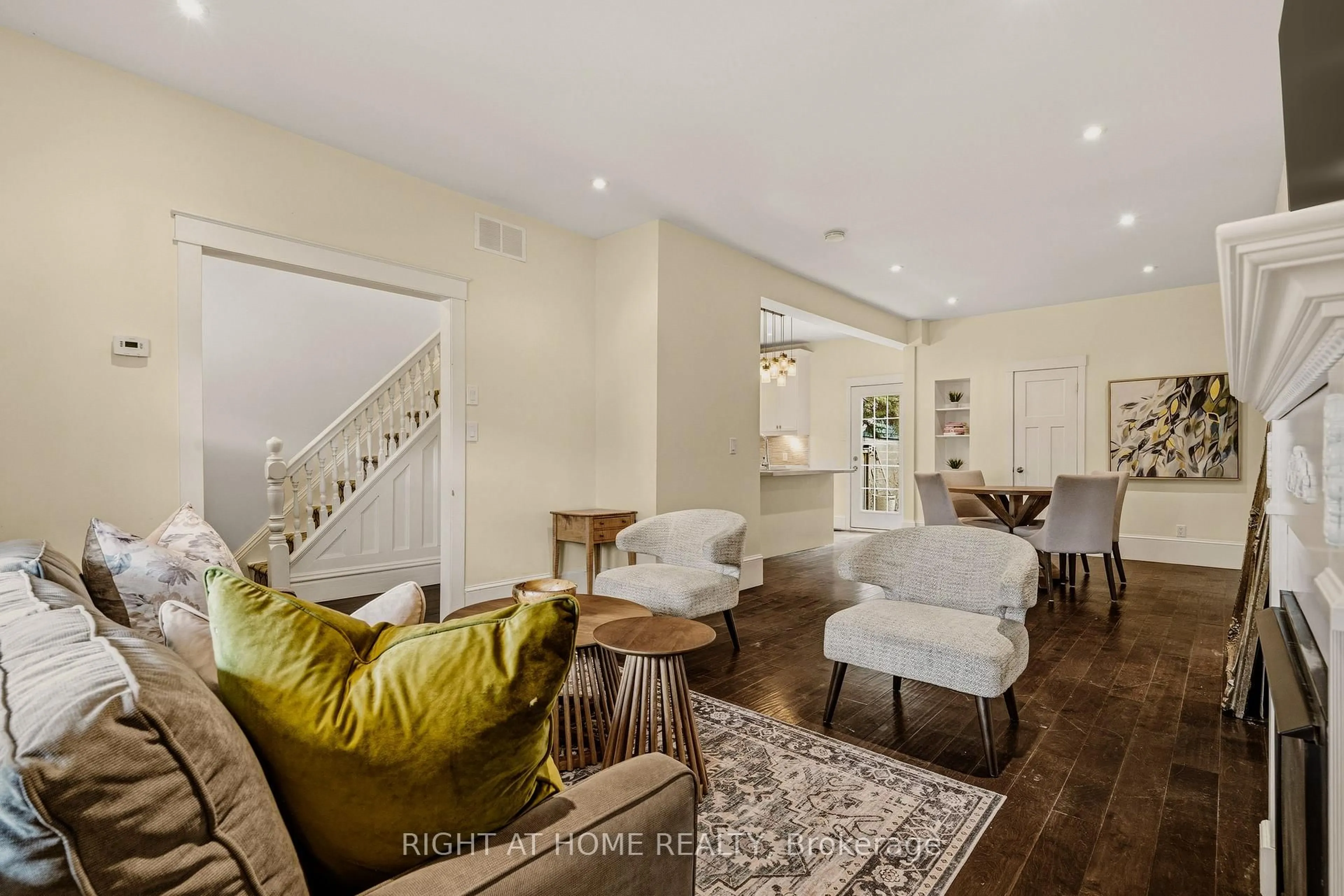 Living room with furniture, unknown for 104 Barnesdale Ave, Hamilton Ontario L8L 6S5