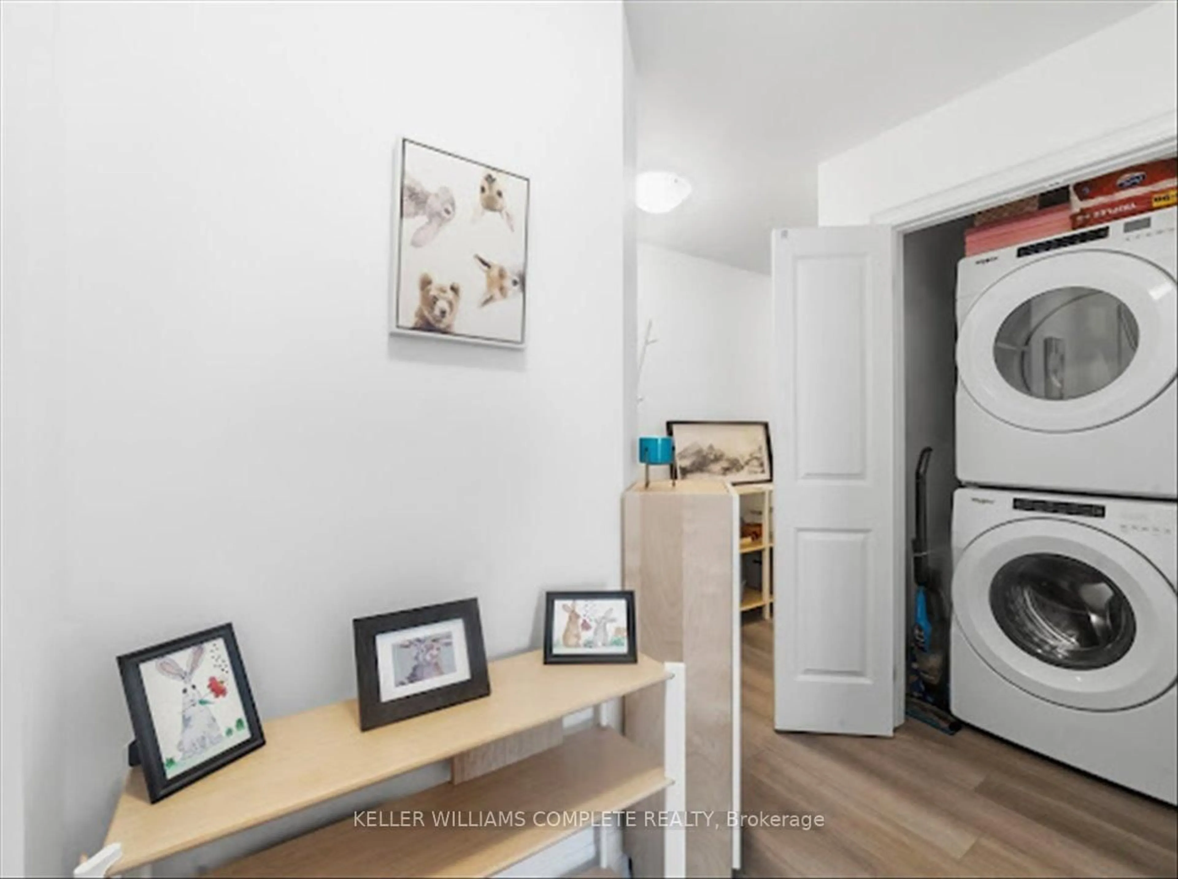 Laundry room for 460 Dundas St #1109, Hamilton Ontario L8B 2A5