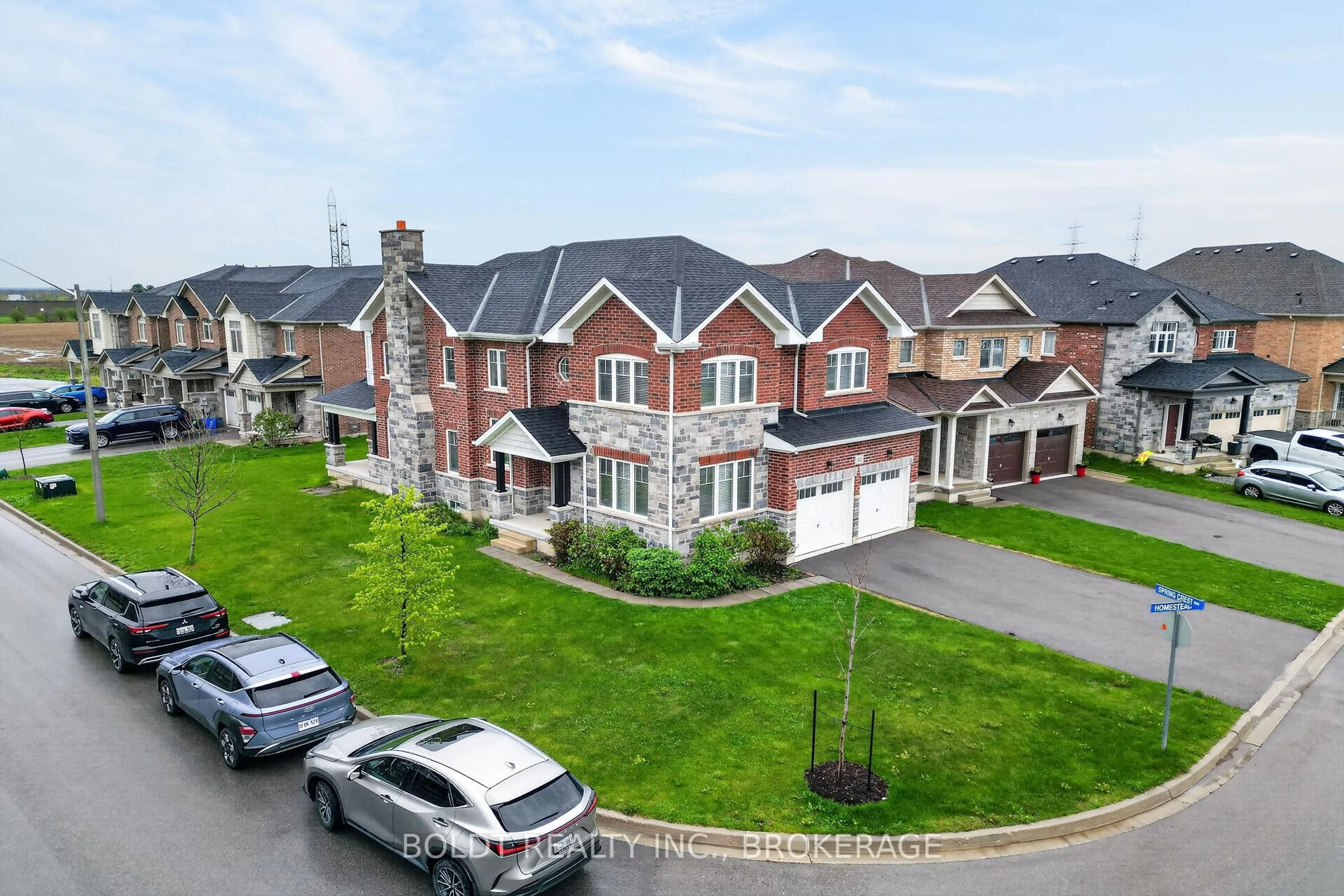 A pic from outside/outdoor area/front of a property/back of a property/a pic from drone, unknown for 103 Homestead Way, Thorold Ontario L2V 0J8