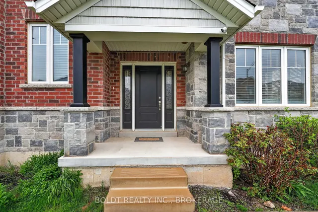 103 Homestead Way, Thorold 5