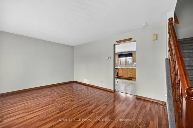 5126 Meadowland Dr, Edwardsburgh/Cardinal 5