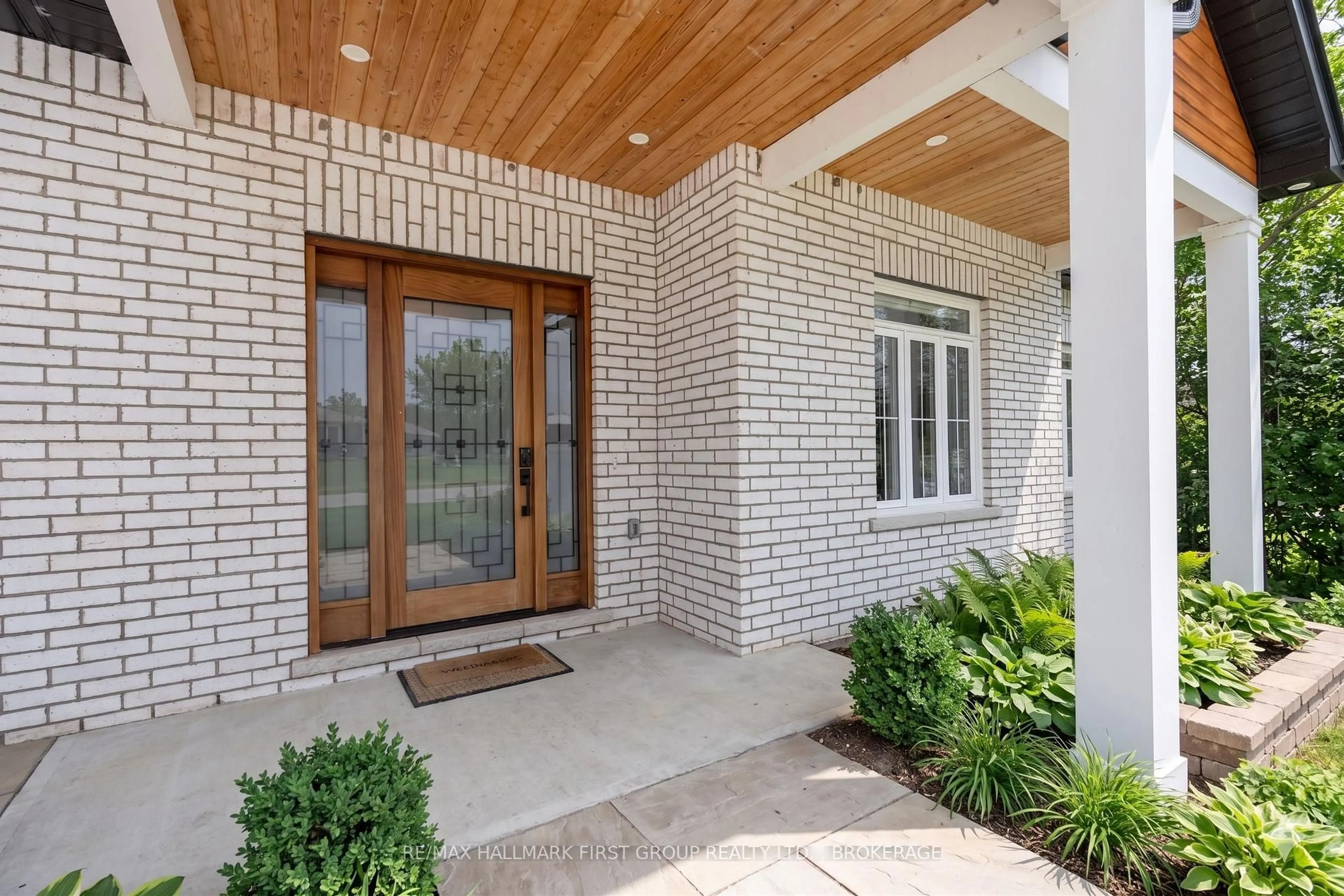 Home with brick exterior material, street for 1111 Kona Cres, Inverary Ontario K0H 1X0