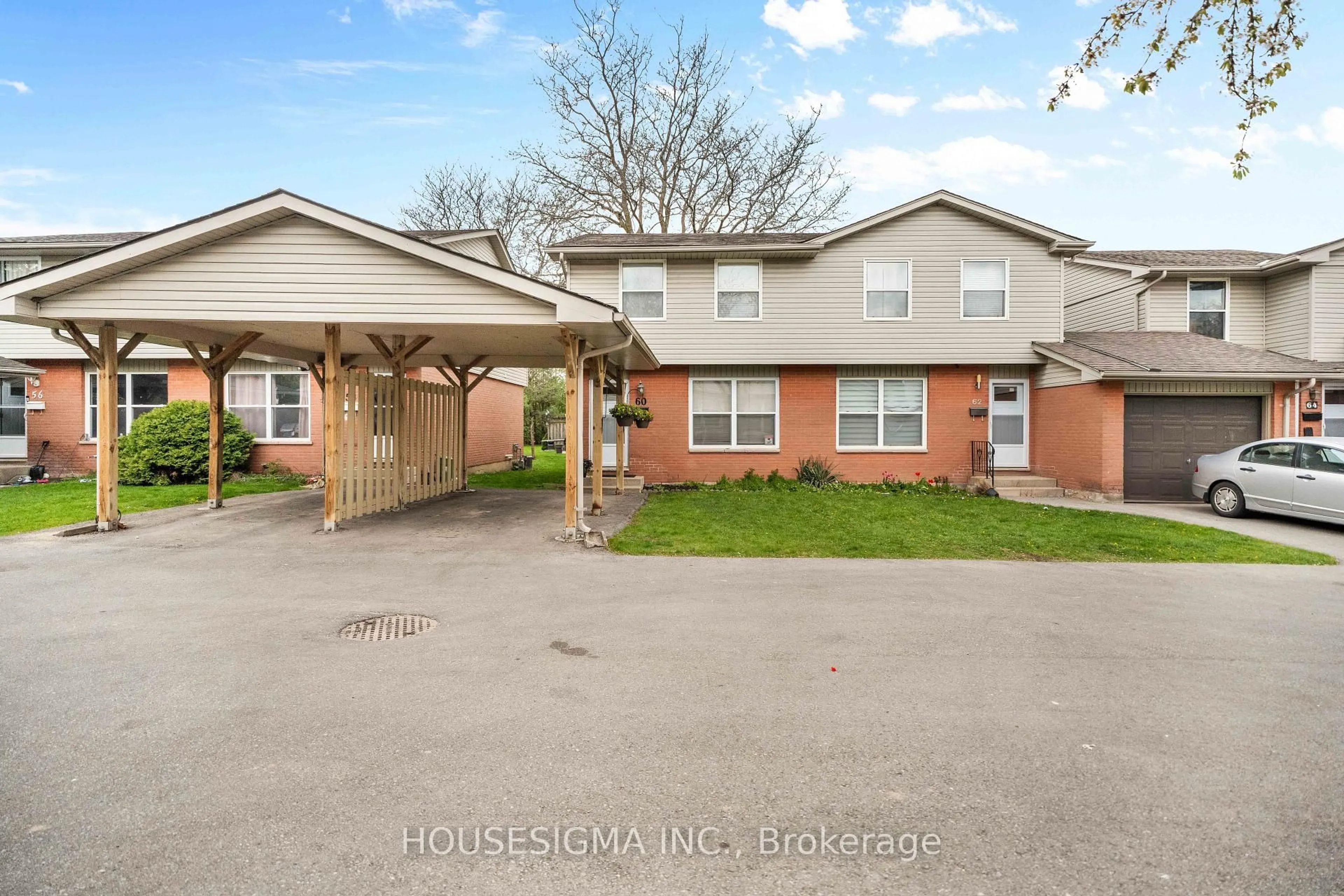 A pic from outside/outdoor area/front of a property/back of a property/a pic from drone, street for 1250 Jalna Blvd #60, London South Ontario N6E 2W4