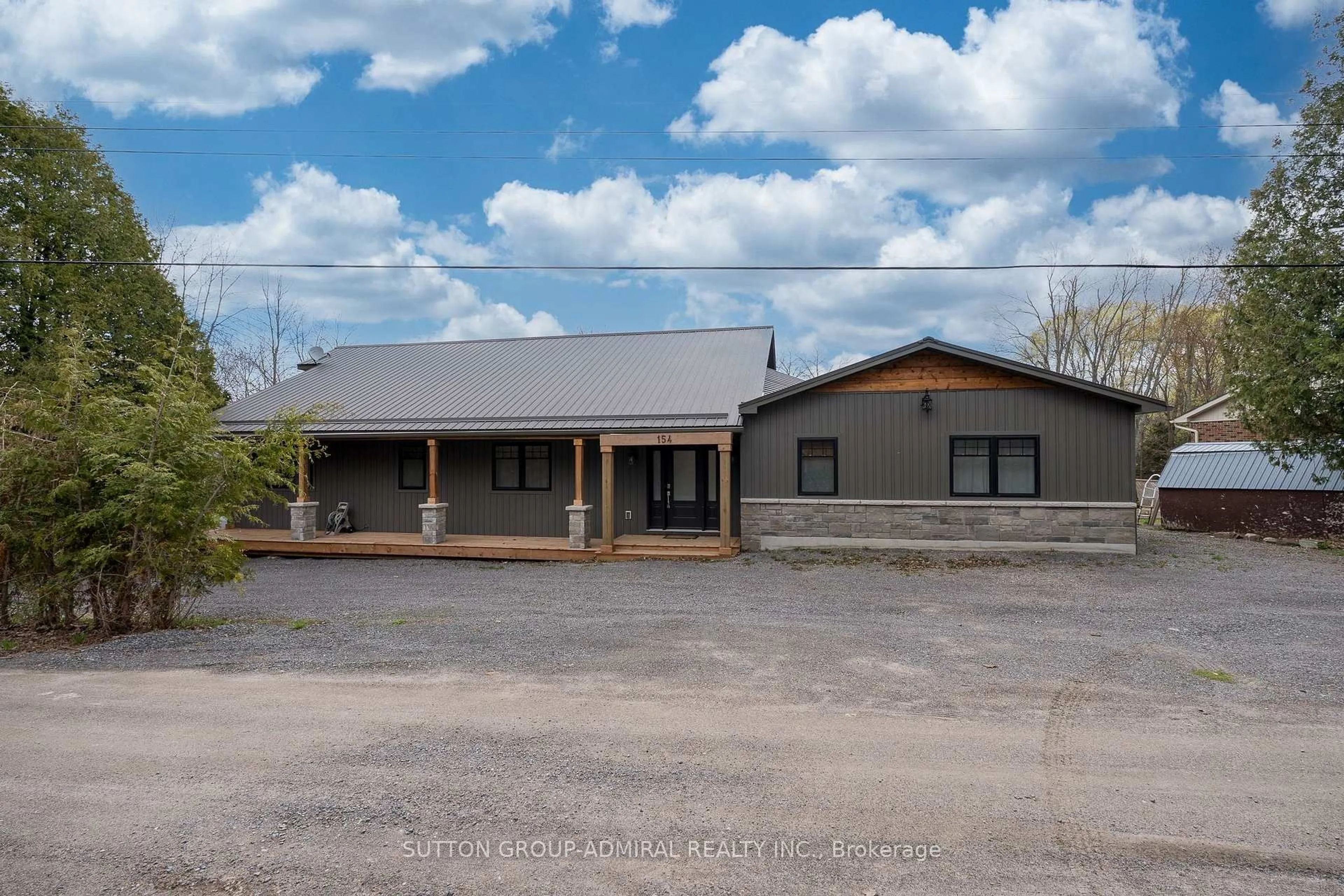 A pic from outside/outdoor area/front of a property/back of a property/a pic from drone, building for 154 Sunsmile Lane, Tweed Ontario K0K 3J0