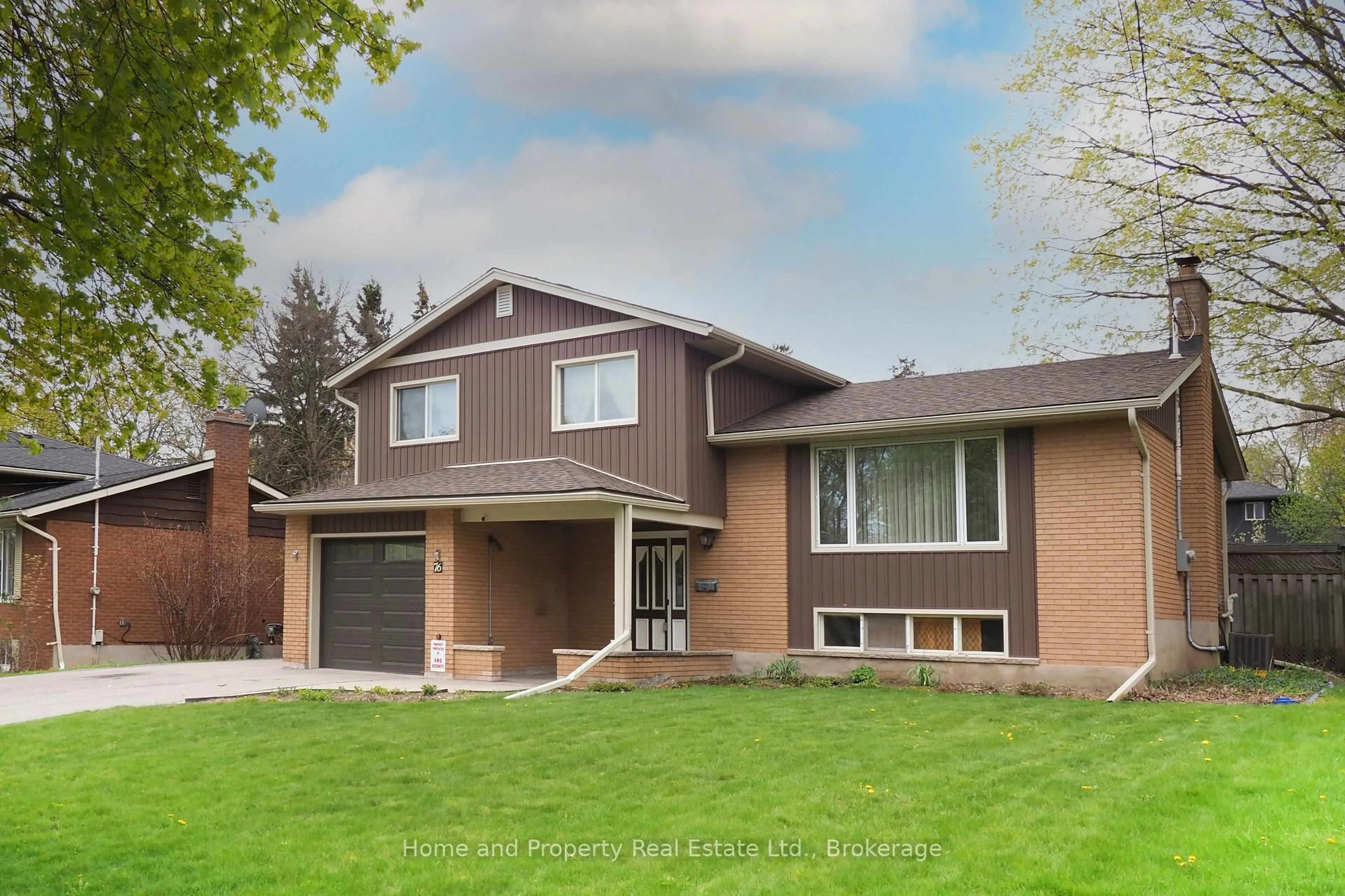 Home with vinyl exterior material, street for 76 Cloverdale Cres, Kitchener Ontario N2M 4X2